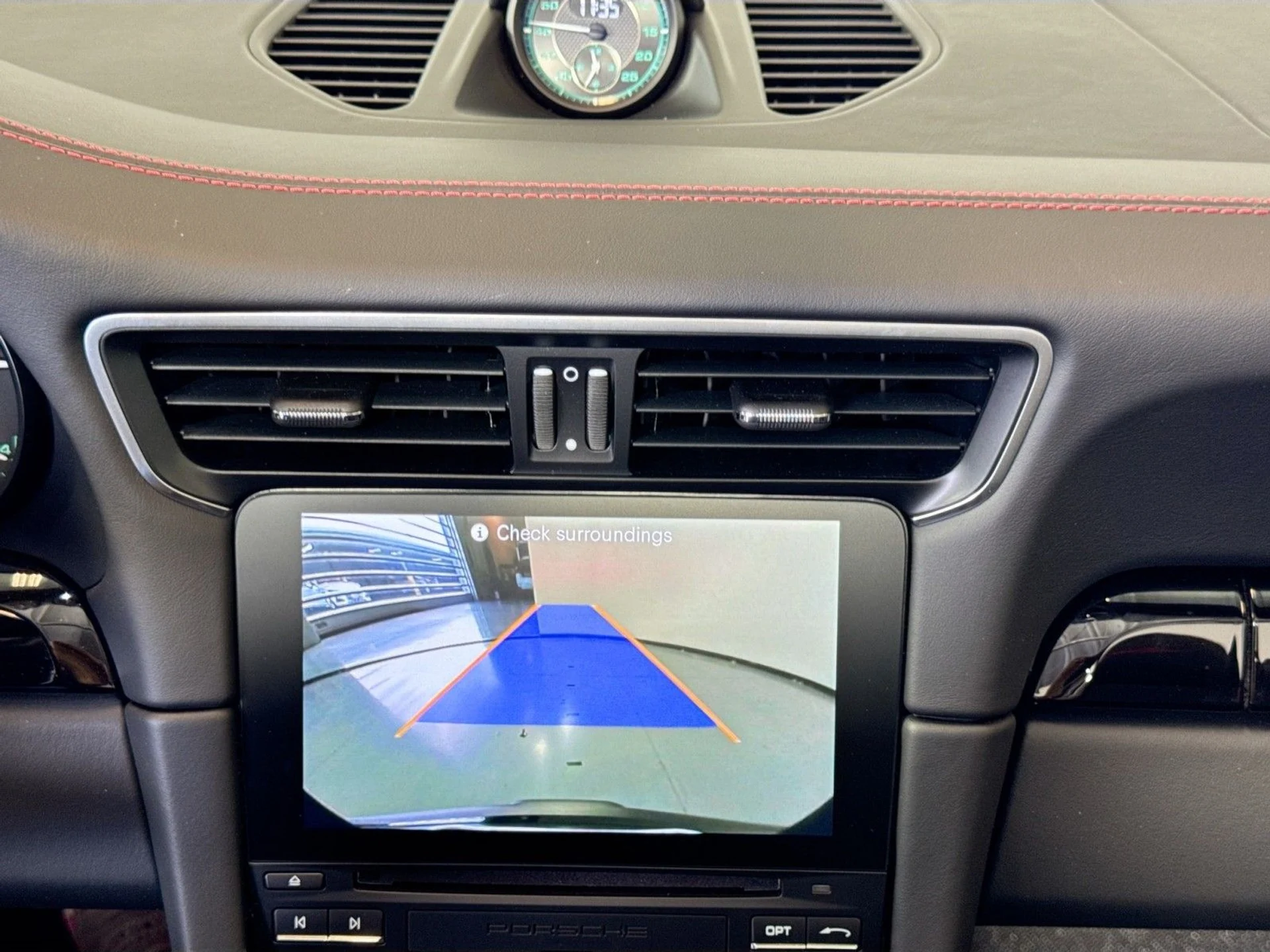 mph016_94190534_120205affe1d6ceadddde81cc69f625c_d4d3e6b1c8