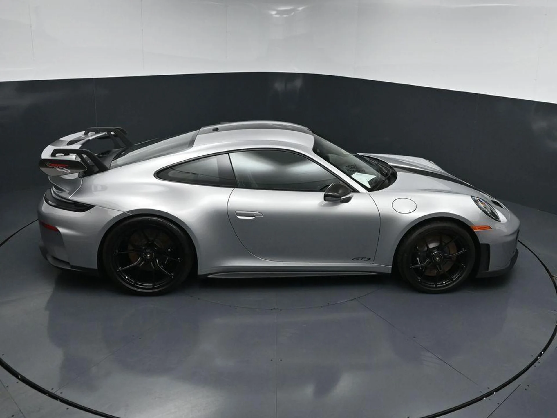 mph016_943444622_Esb_M9x_I8_Hmdw_Pmyin_Mb6_WBC_Gf8_d2e9aa8835