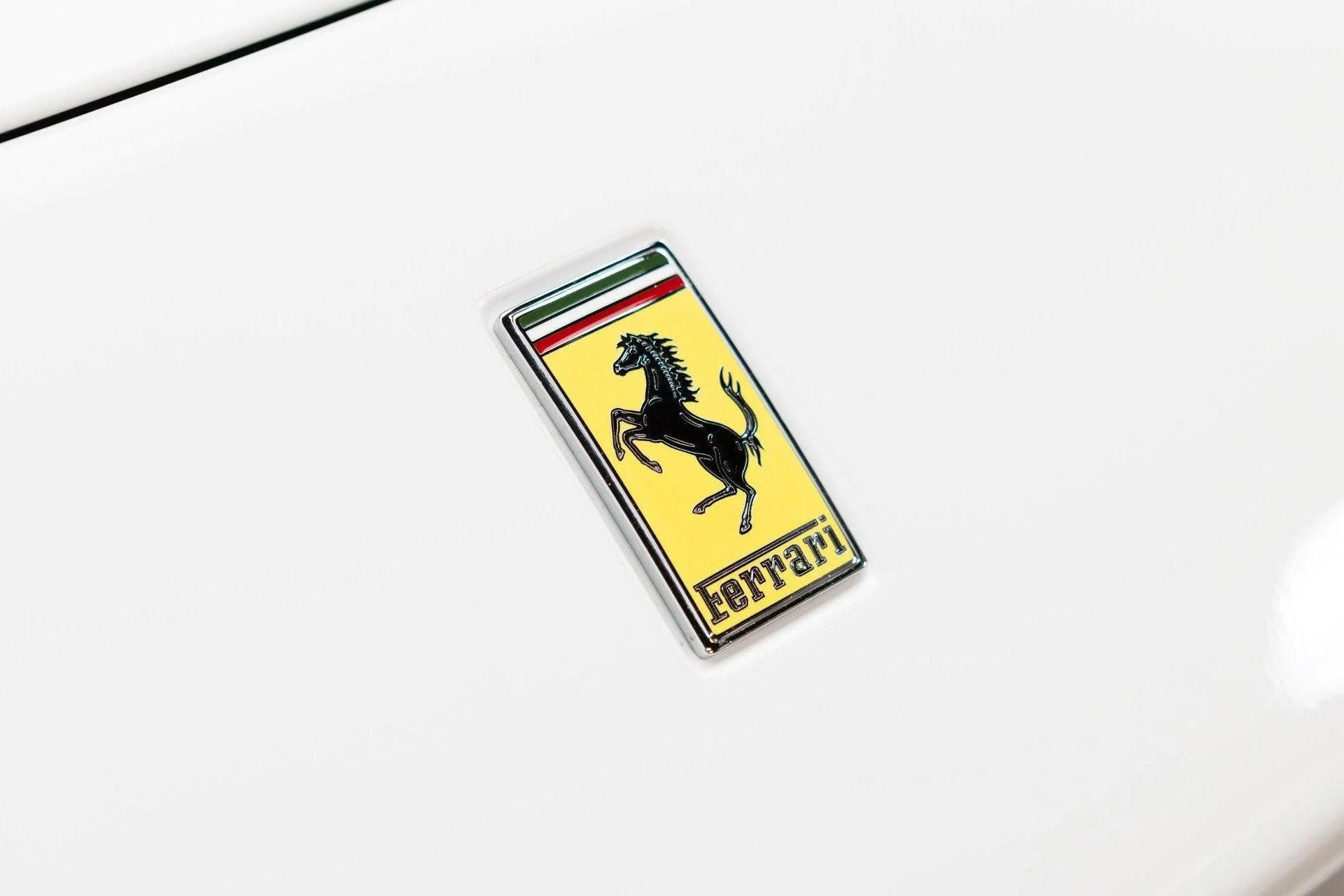 mph016_943662309_Used_2024_Ferrari_296_GTB_1777368276_ce68c4ff94