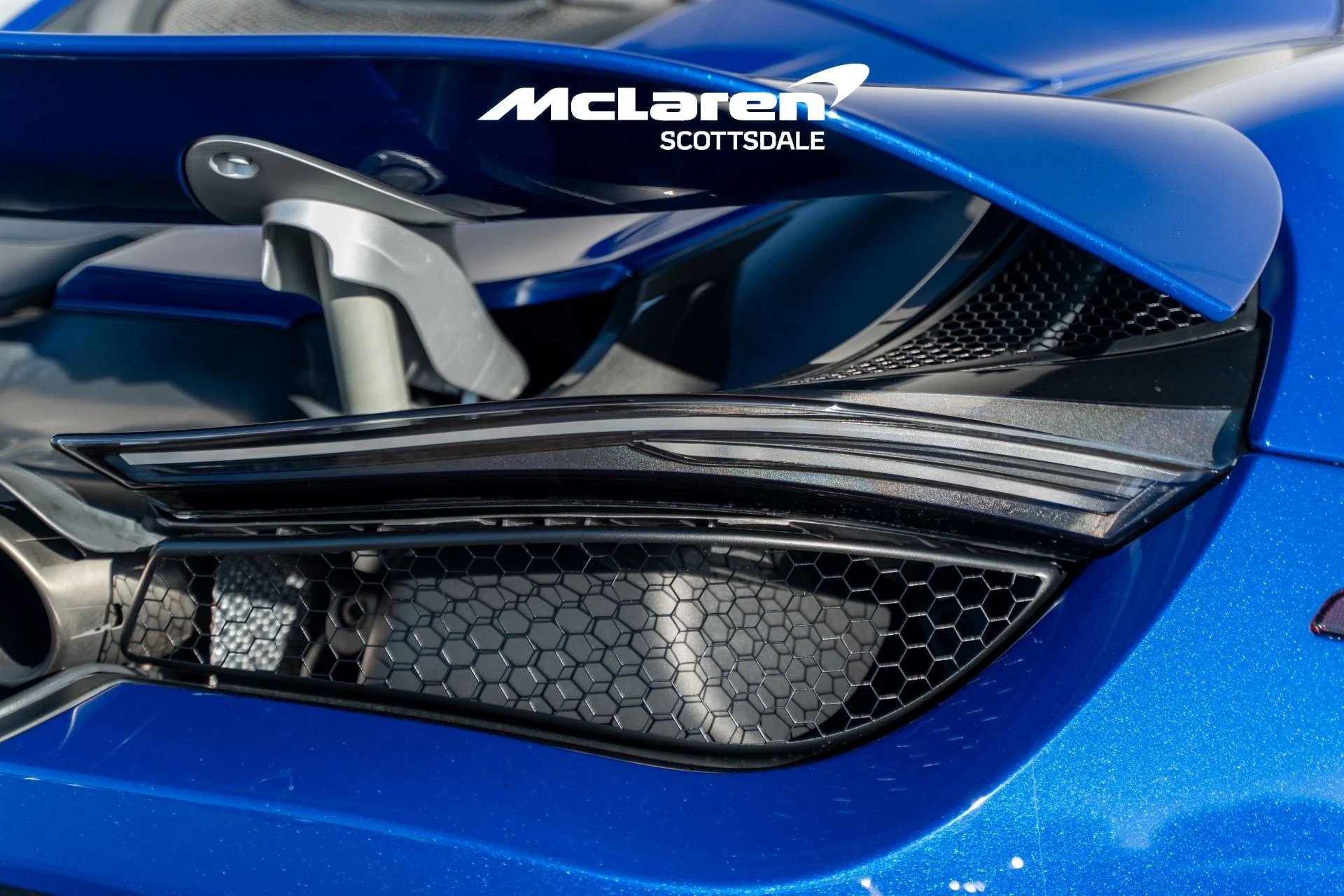 mph016_946506664_Used_2020_MCLAREN_720_S_Luxury_1765676067_9949e31460