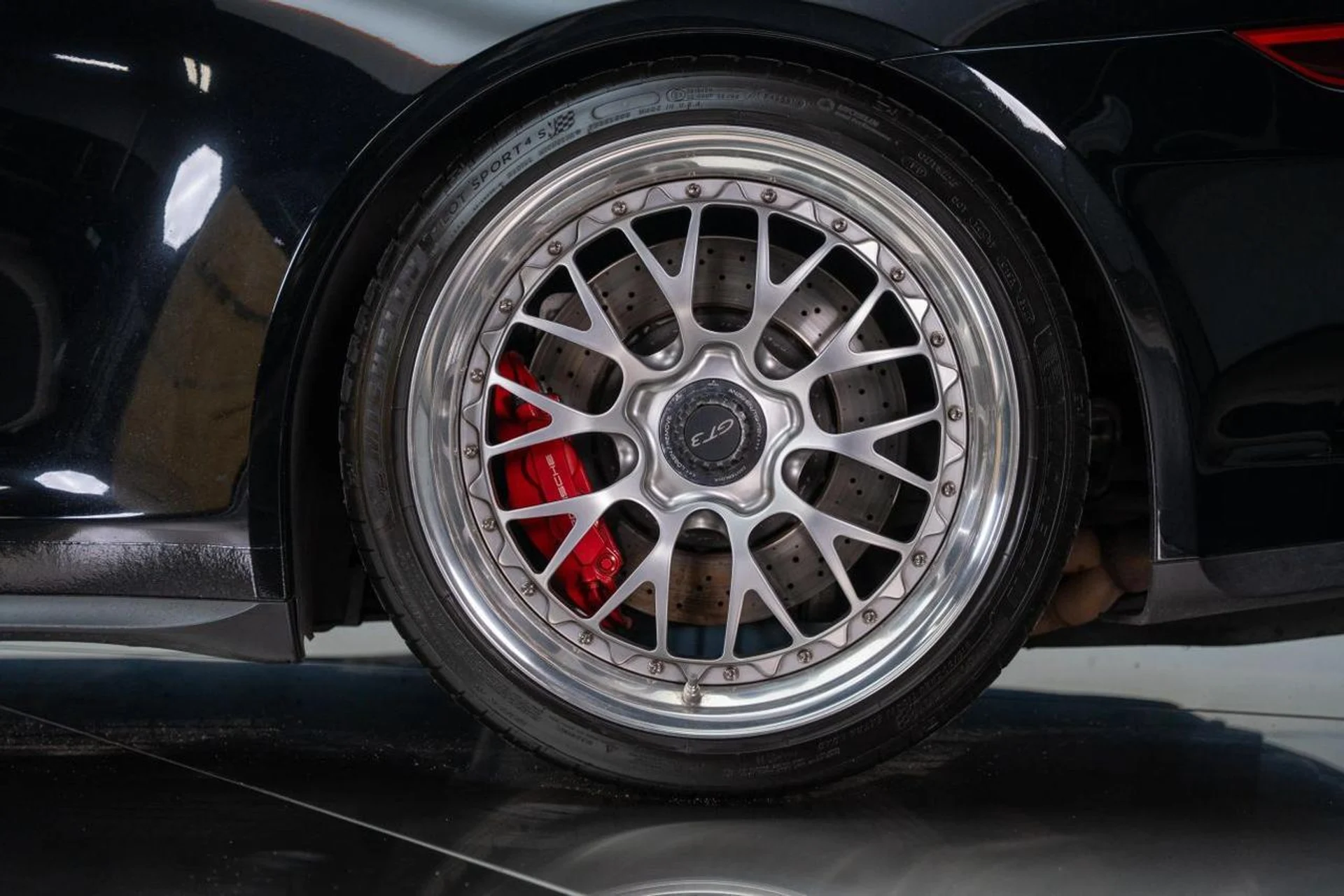 mph016_947933143_b632e74ccd875567de5d09c6c19af0d8_9f51d87842