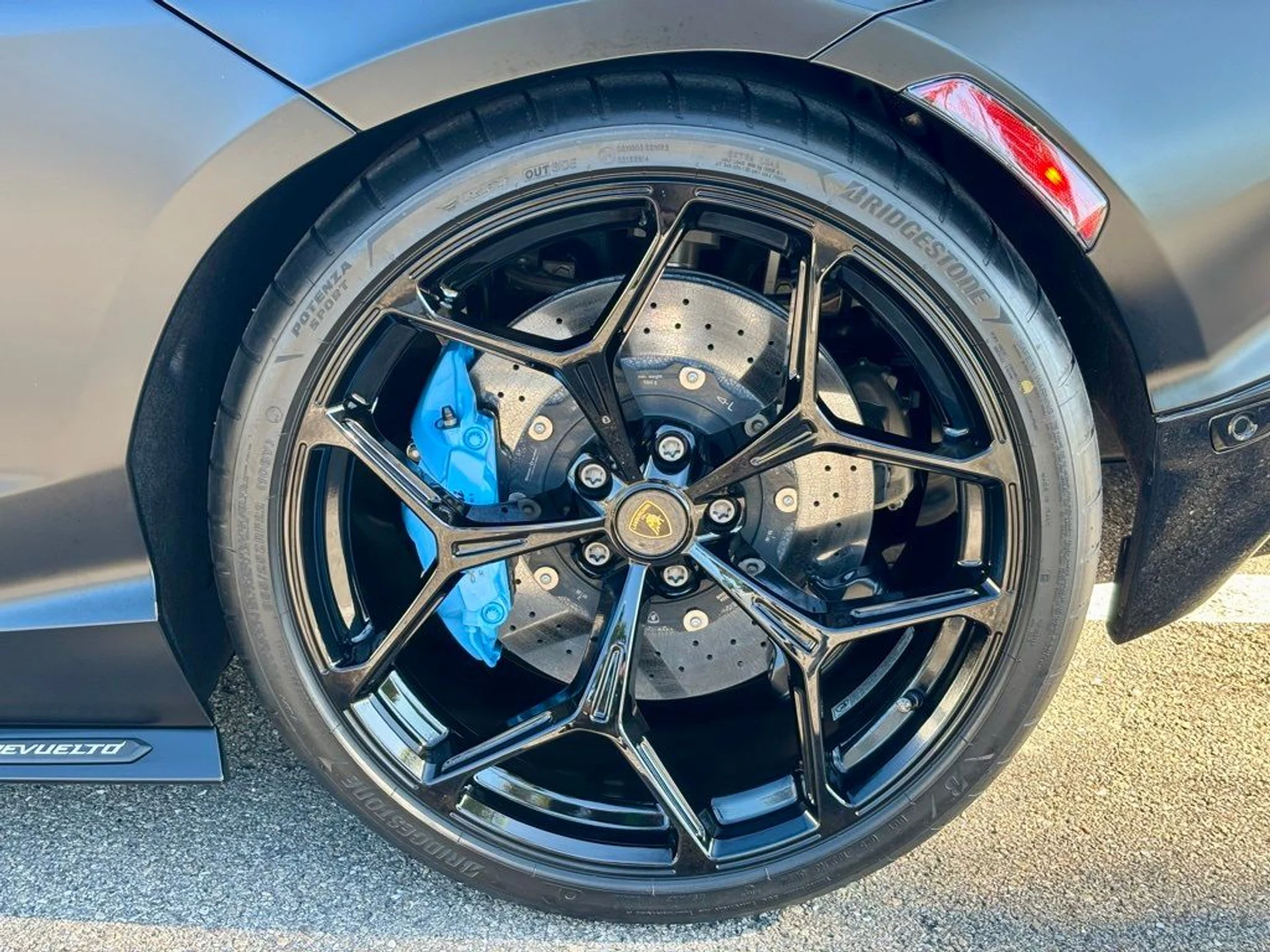 mph016_955219451_560186aa241d924bb5c839df879bb7f8_cca39fb3fb