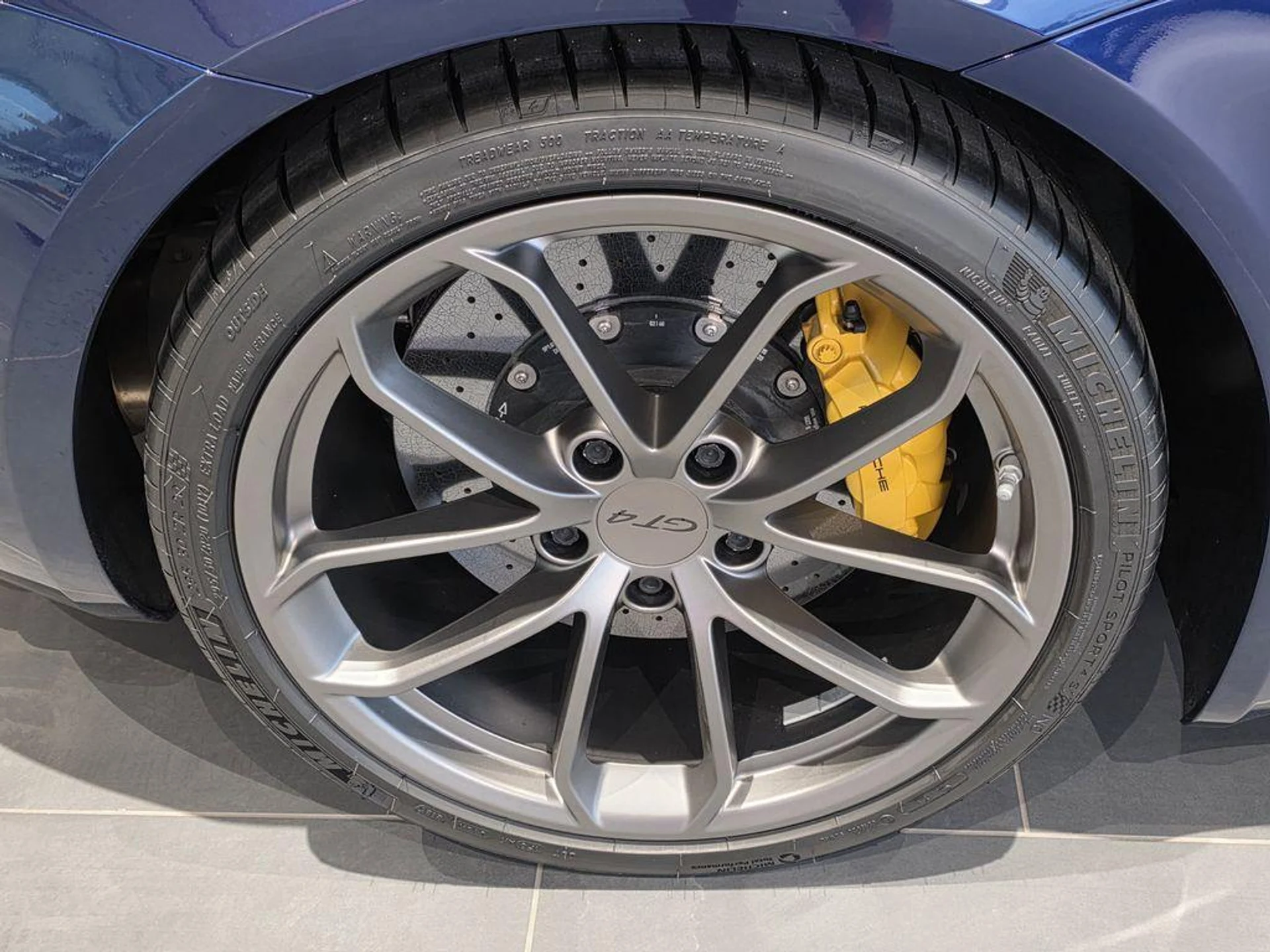 mph016_960420427_Lqnz_E_Bza_Lb_A_Gyq_Le_H_Ki8_E_Fn_F_Dc_b3c036987d