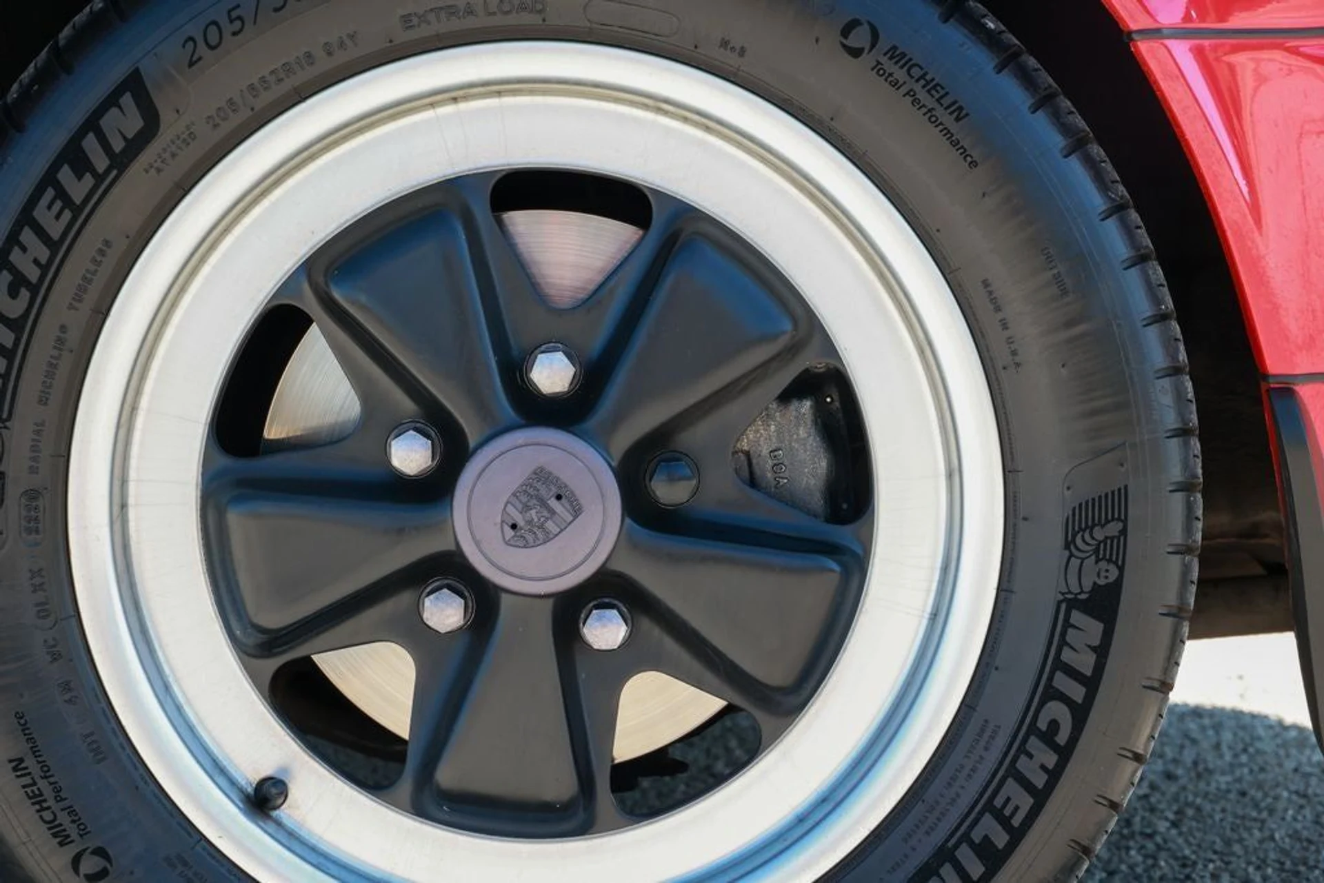 mph016_963078947_17_210614ea24