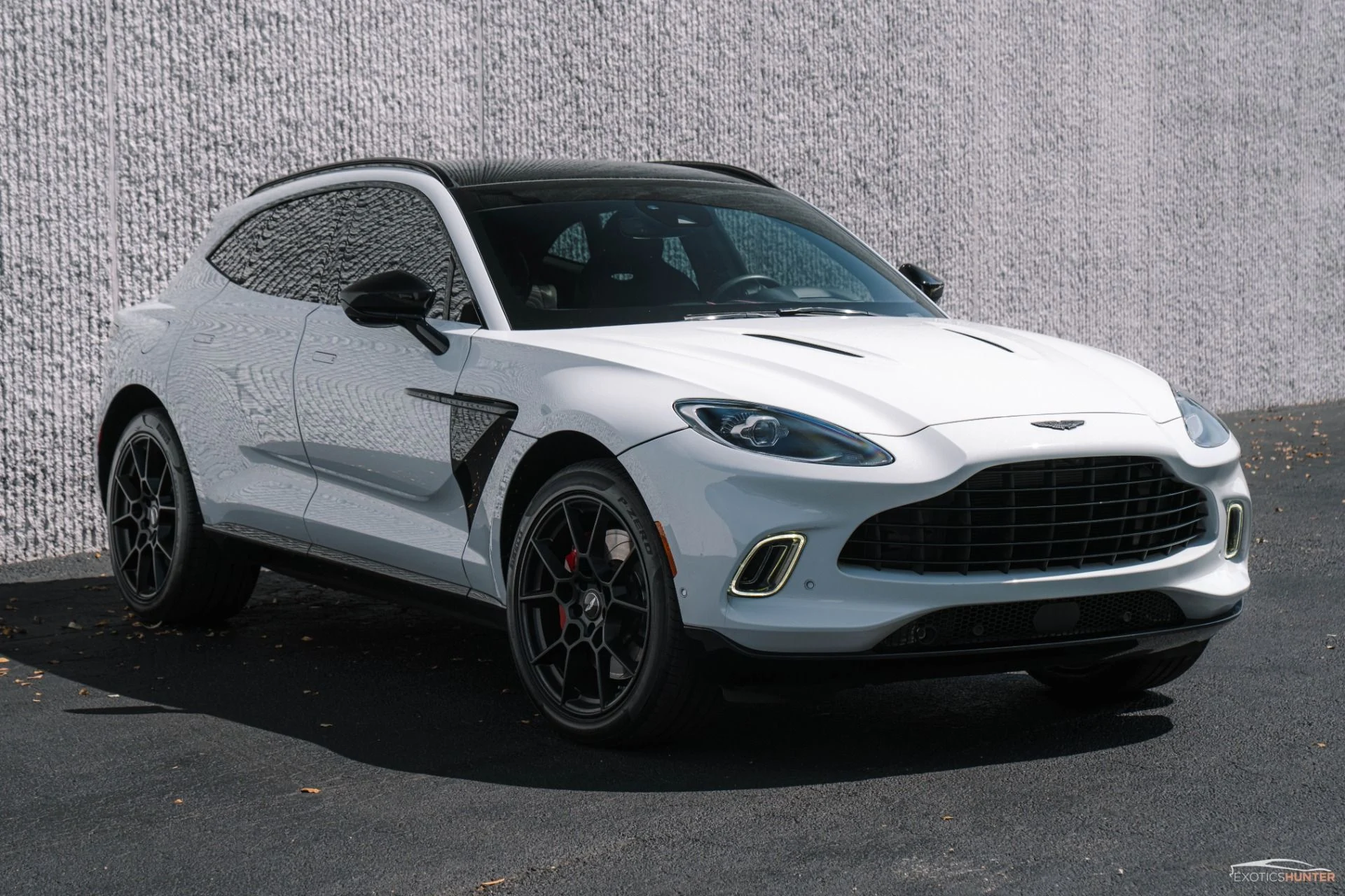 mph016_968615013_Used_2021_Aston_Martin_DBX_225_K_MSRP_in_AML_Special_Paint_Black_Pack_DB_Elegance_Pack_1741980813_7dda5147d3