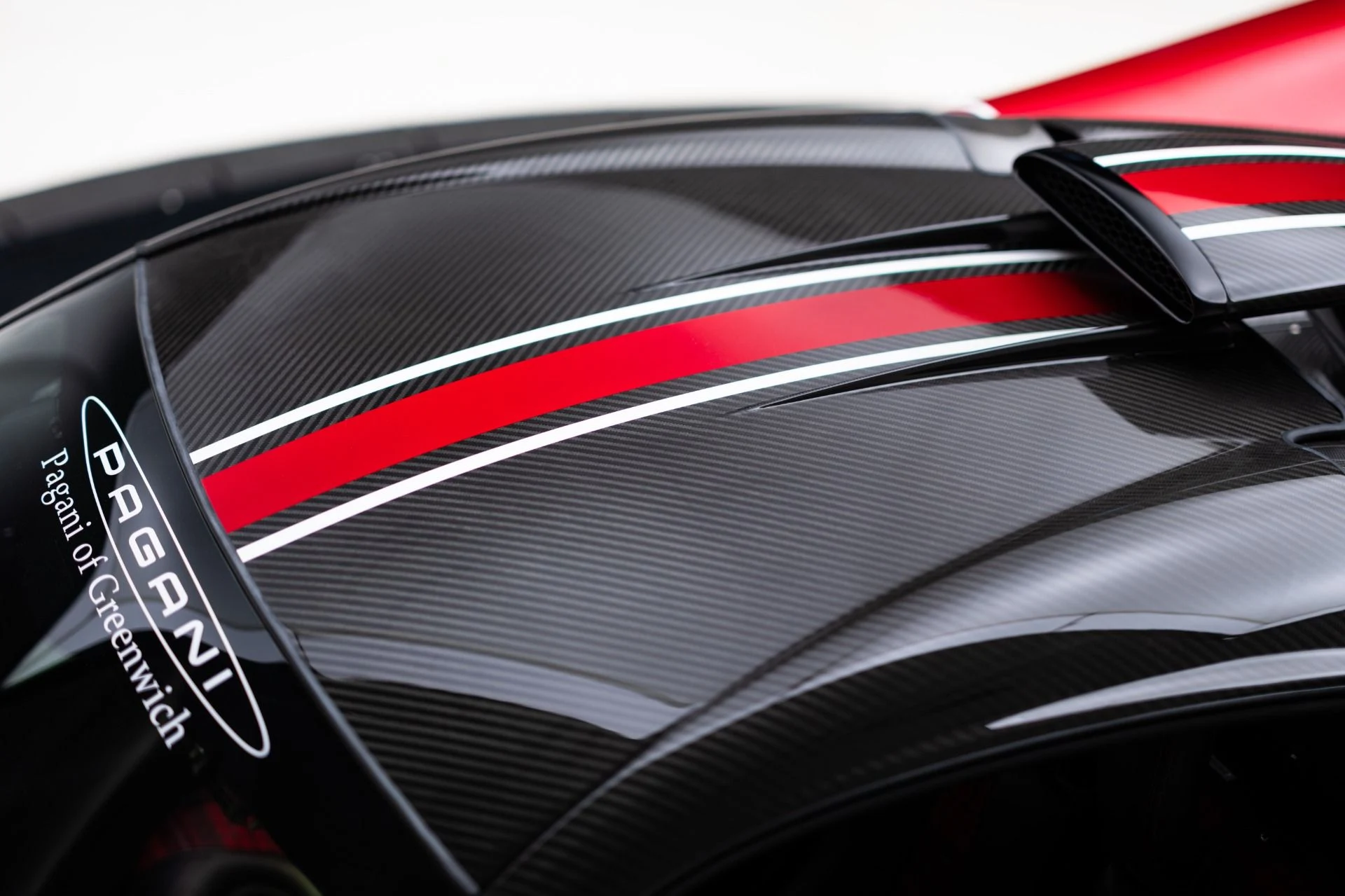 mph016_978740235_Used_2020_Pagani_Huayra_Roadster_BC_1775068522_b8ab3e0f1d