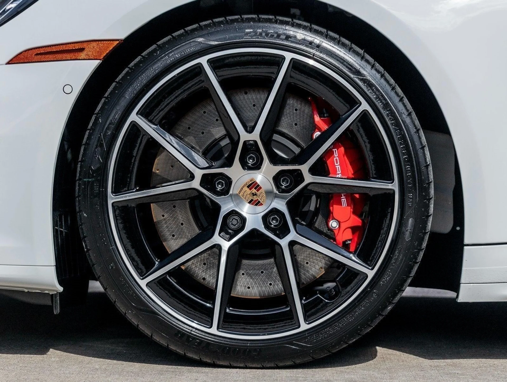 mph016_981619533_17_1d6d7bbbe8