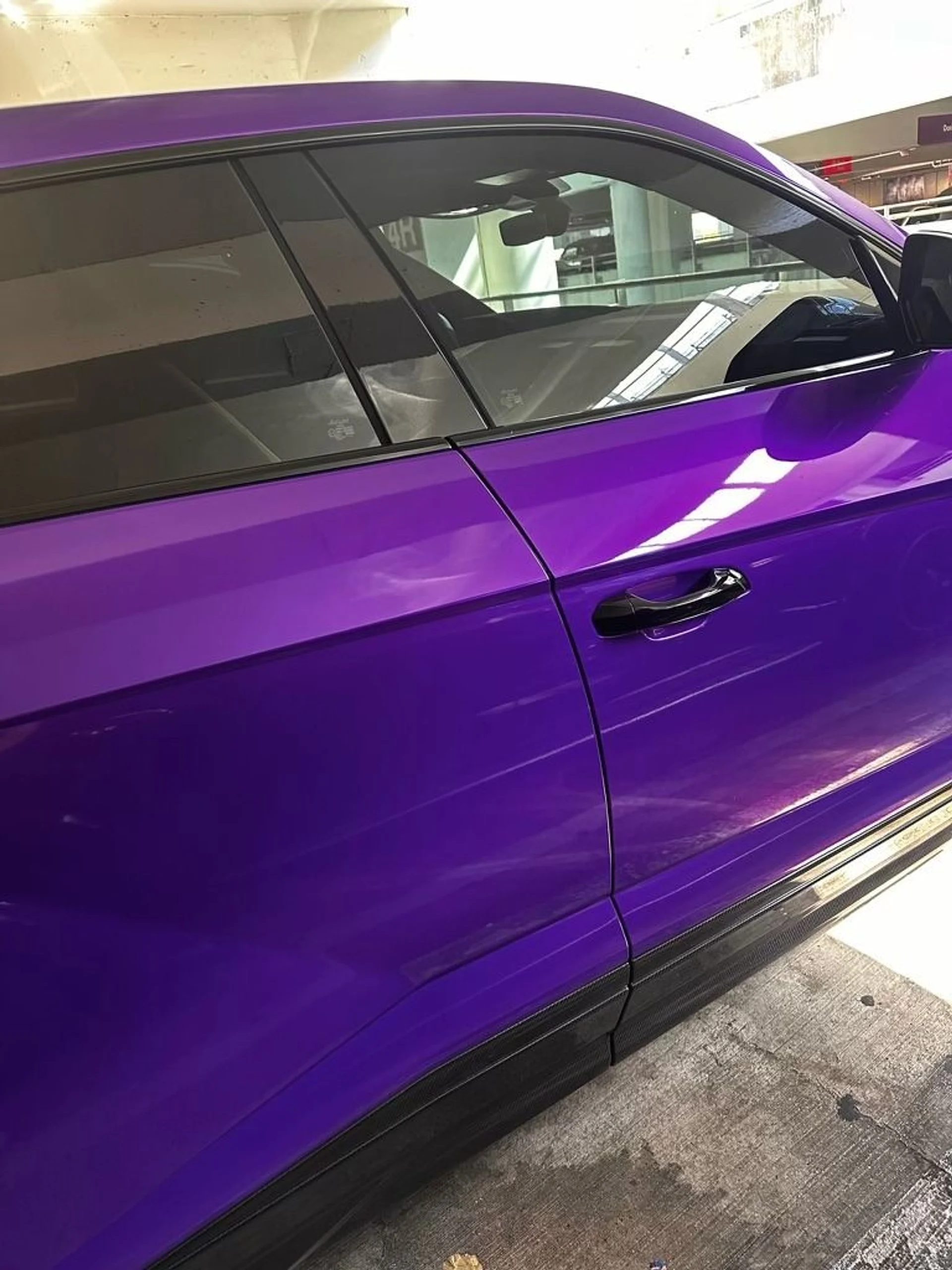 mph016_986358853_Used_2024_Lamborghini_Urus_Performante_1744394131_376229e6db