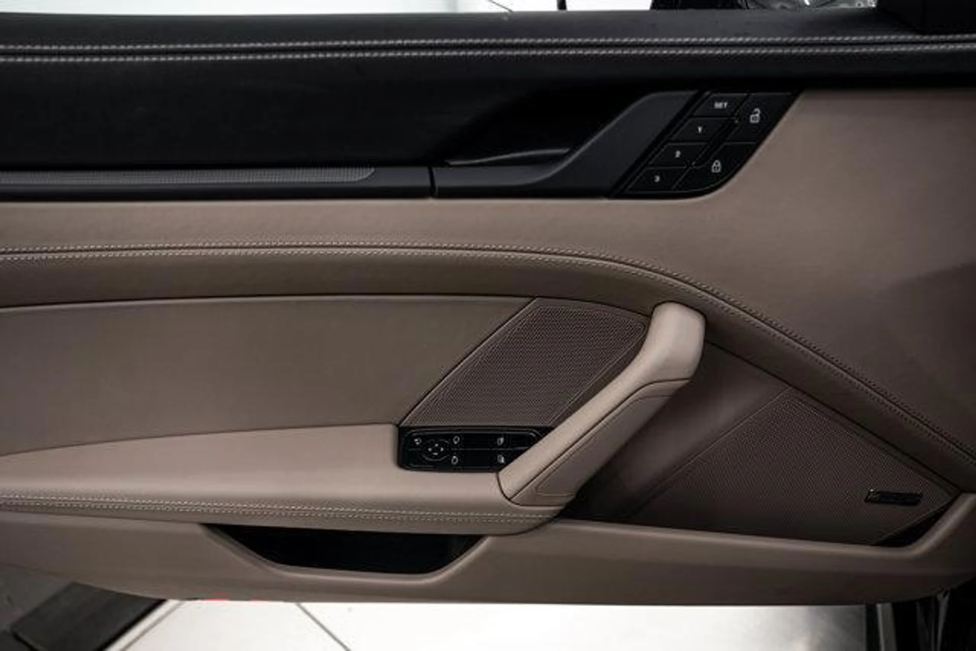 mph016_986384_0h_PC_Kq_Nj_ZQ_5_Zxah3_RK_Bunbop_PM_338efa6b52