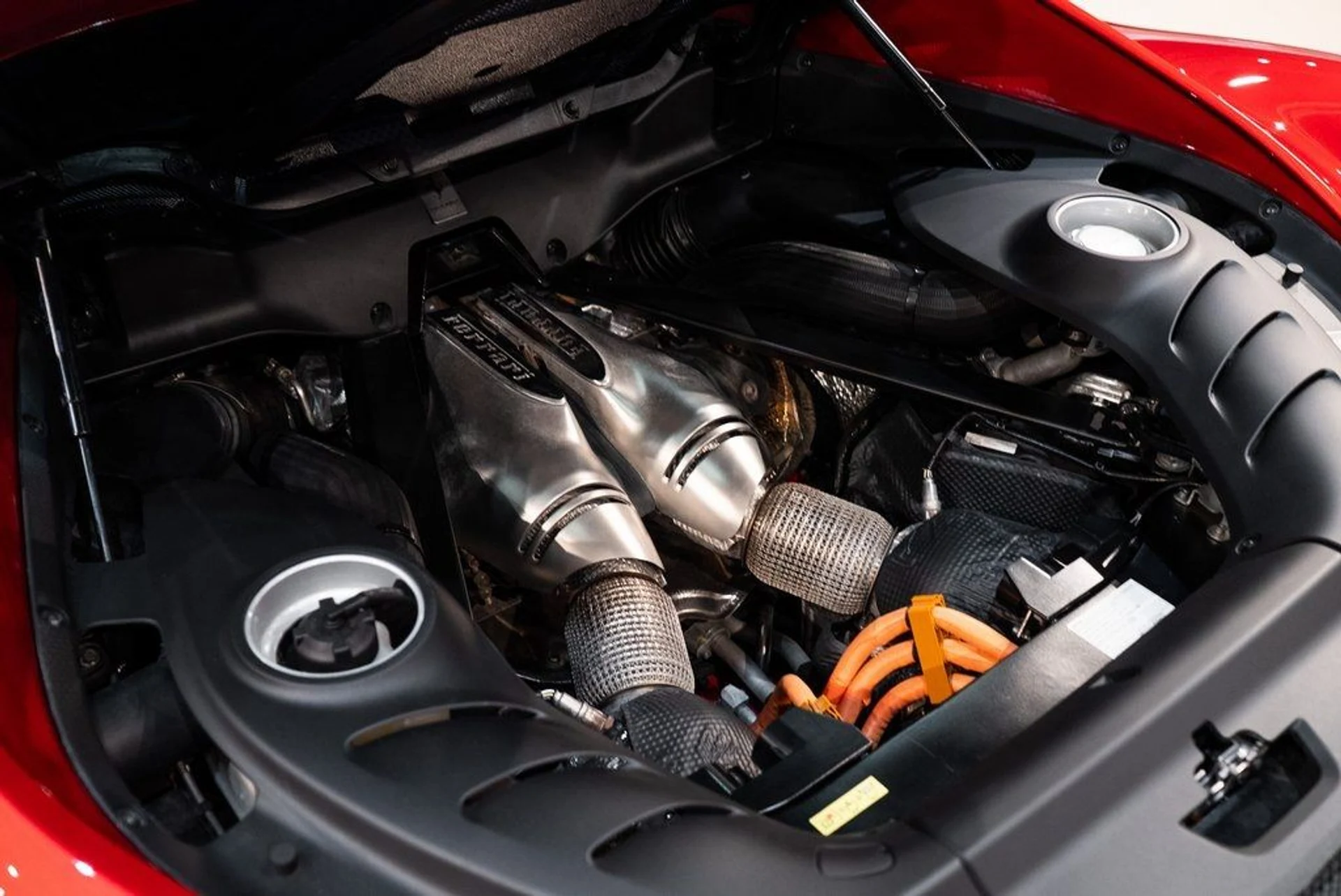 mph016_987122125_2698afb7ba5f1e33b25e81bf2b57c237_f6244d40c5