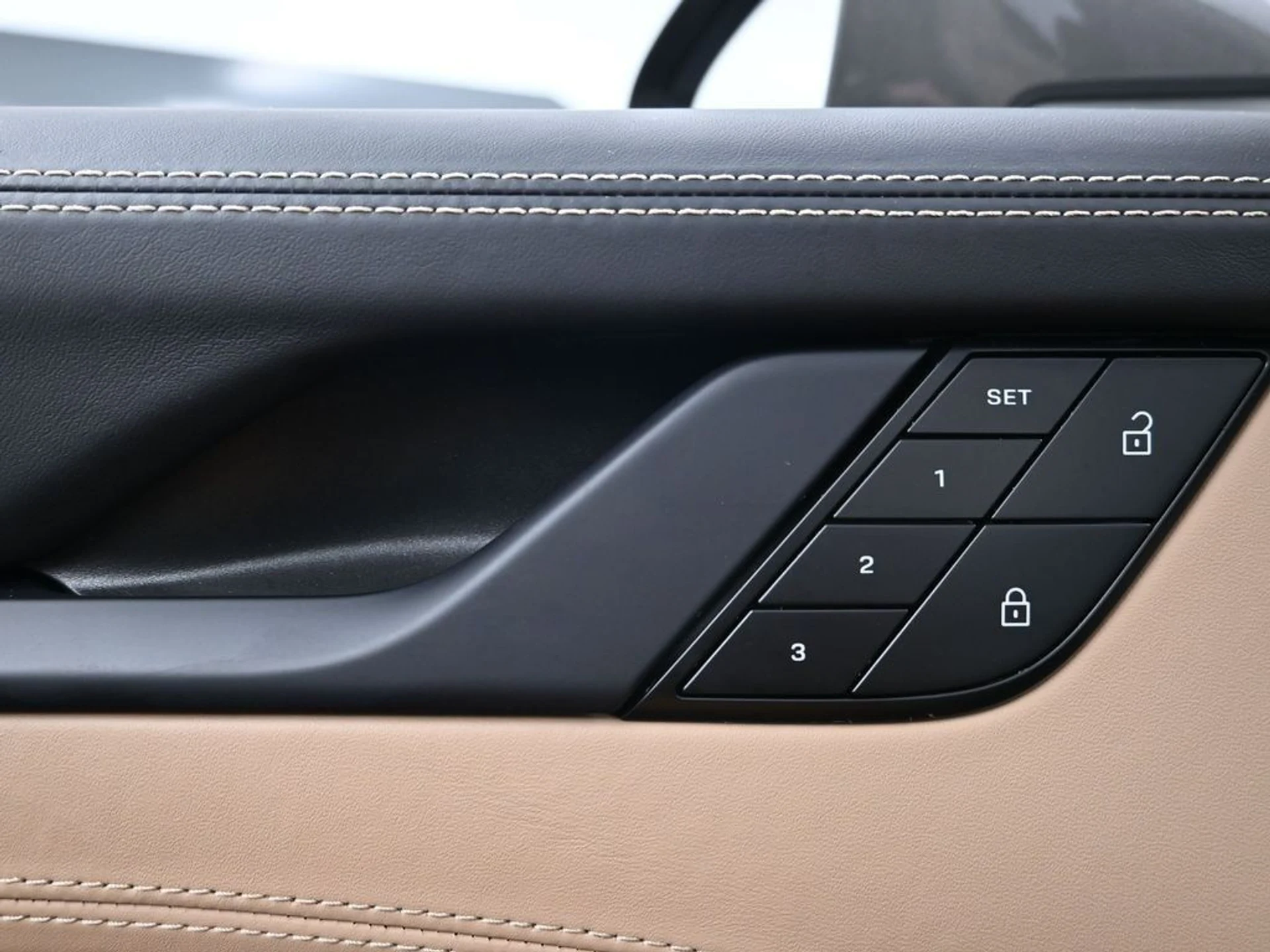 mph016_987521116_10e7f3f5c6af013ebe2713b0bdfb09e6x_255cbe5504