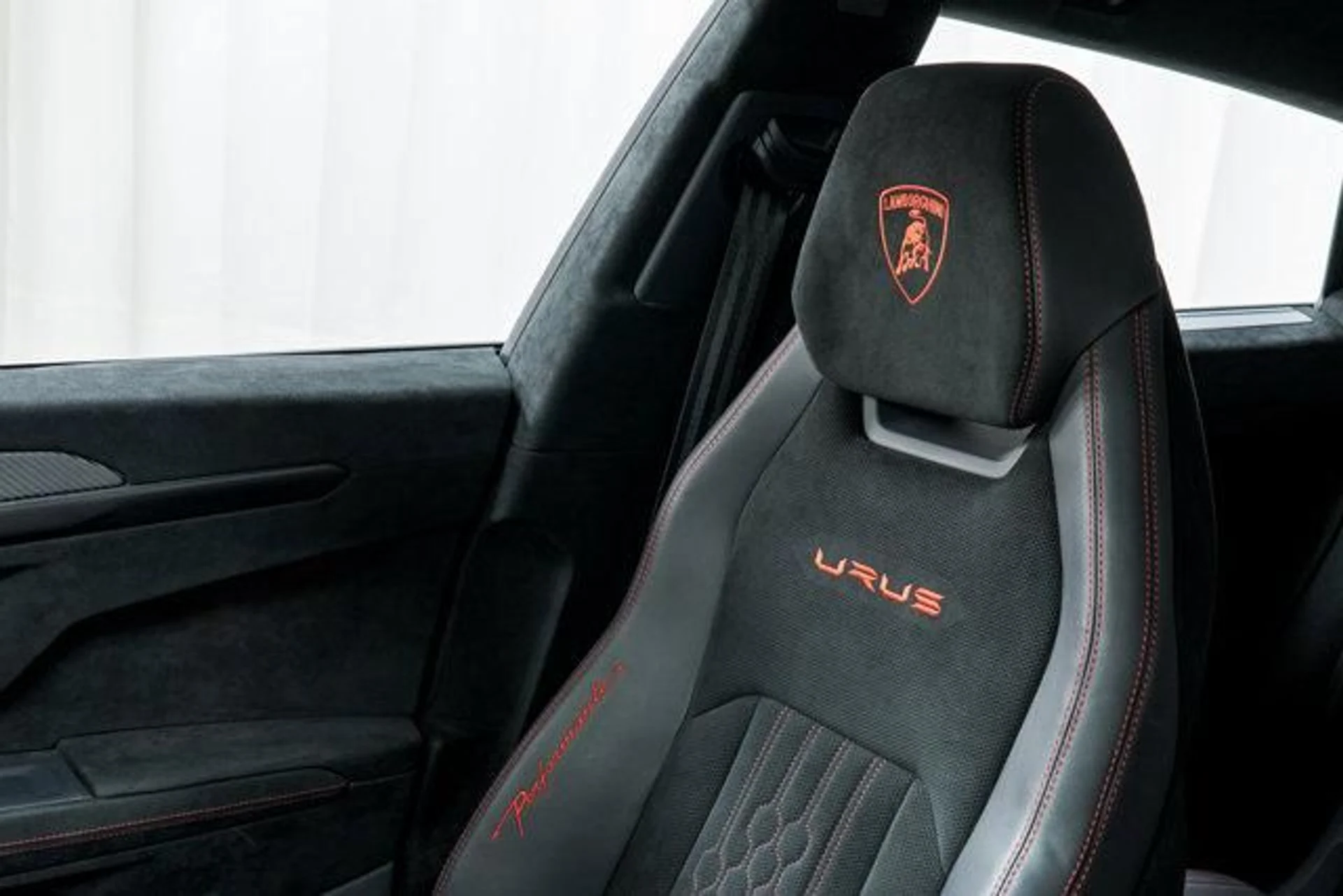 mph016_993550174_2ifw7_jli_Y1_MM_4_S_Dnaxp_KO_Kblk_cf16e09732