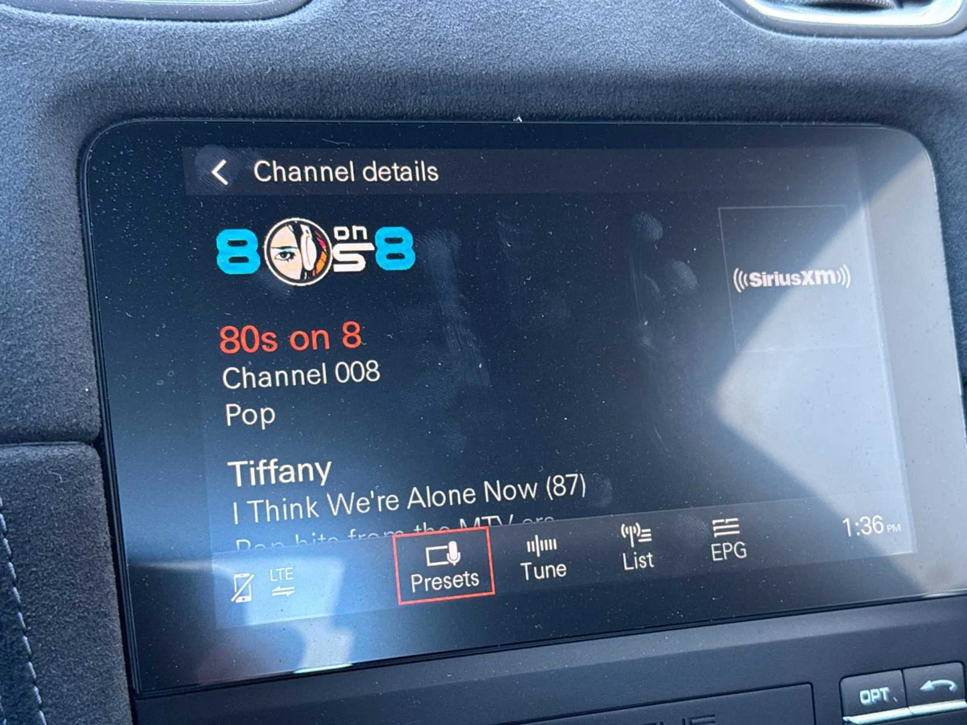 mph016_99460368_c2988b4ab72b160a8439dc6705897824x_9087532434