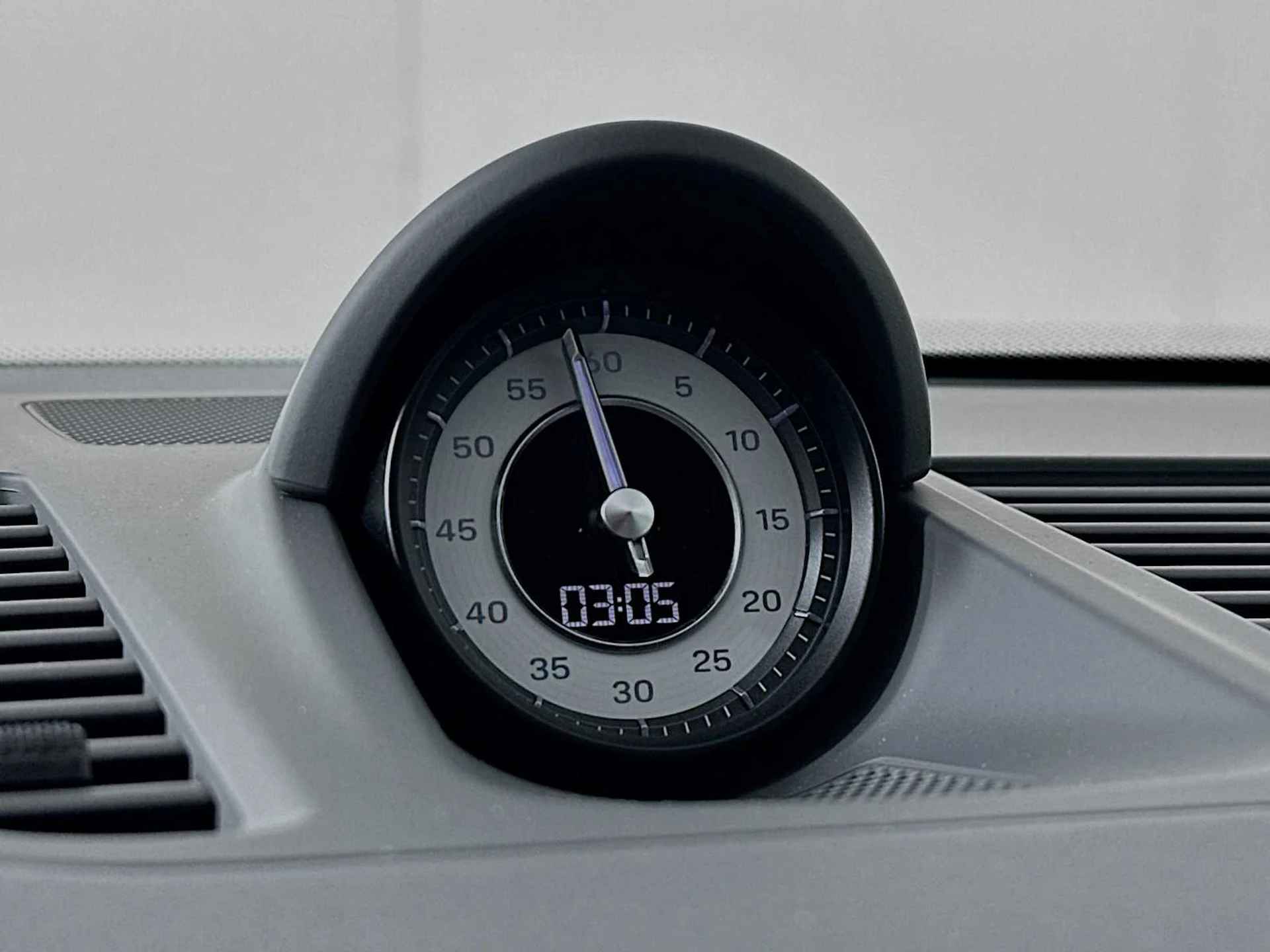 mph016_996088369_95a97a22e4dc8617a5bf446d2d87788d_aa358cec7d