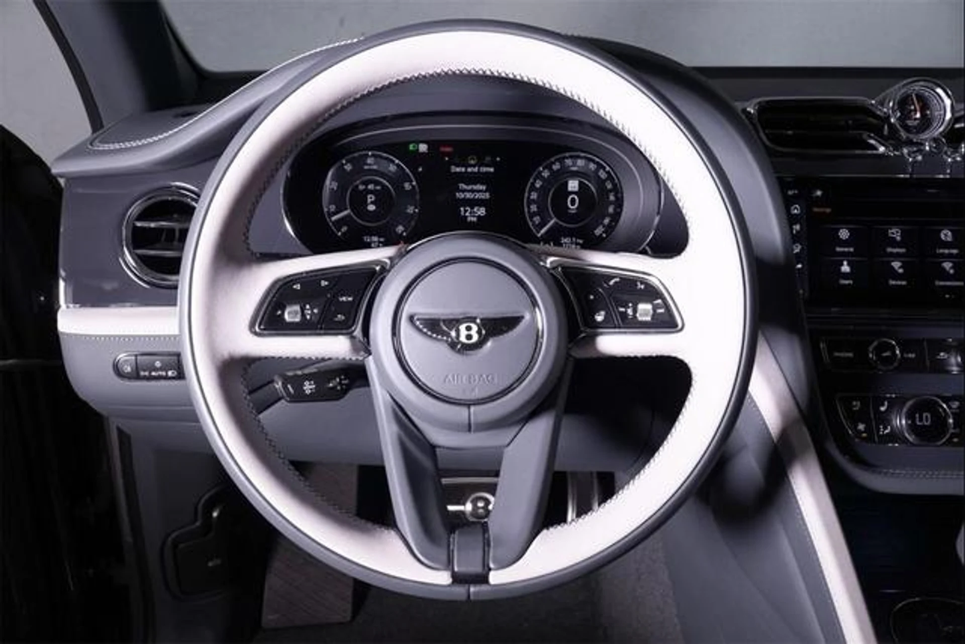 mph016_B_Ji_FN_Ffqaj_G_Oa0hud_R_1_PD_Wn_RPY_c34e7a9850