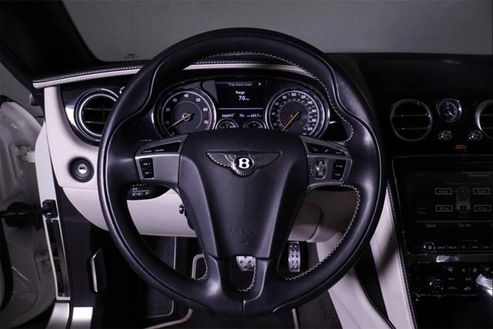 mph016_ed_Hq3_Av3zh_L2_Lvgw_T1r_AB_J_Gh_Ok_e4596065b7