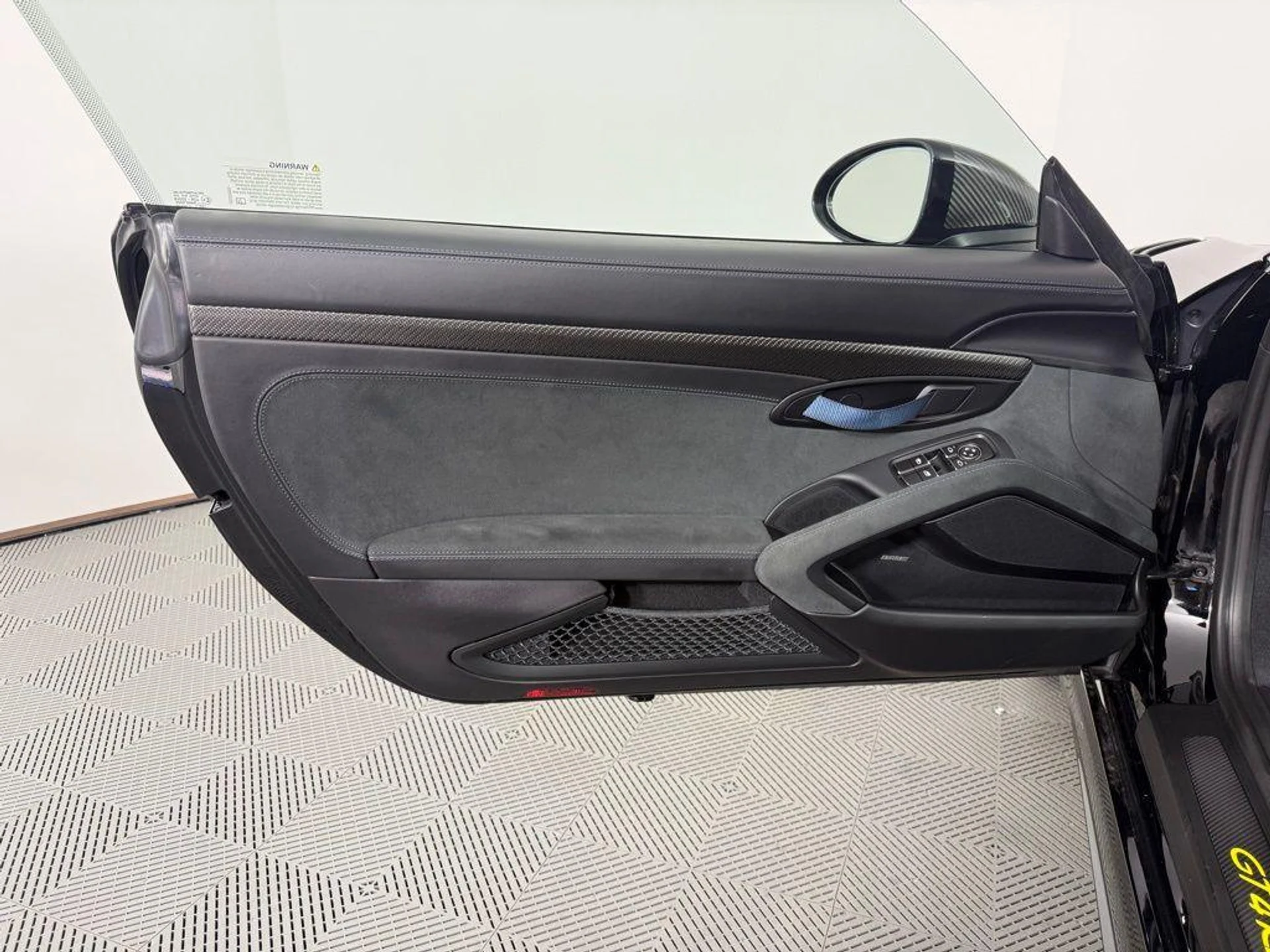 mph017_1001071816_Hdb_E0fetq_I_Ql_Eo0_Qfc_Kc_E_Hv_OJ_Jg_559c98ea84