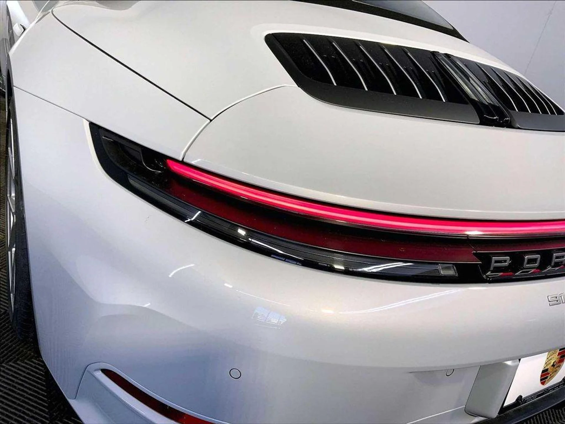 mph017_1001955272_S9_F5_A_Rx_N_b_Q9ov_I78_Cx9_Q_71j_EM_fecc9c0b49