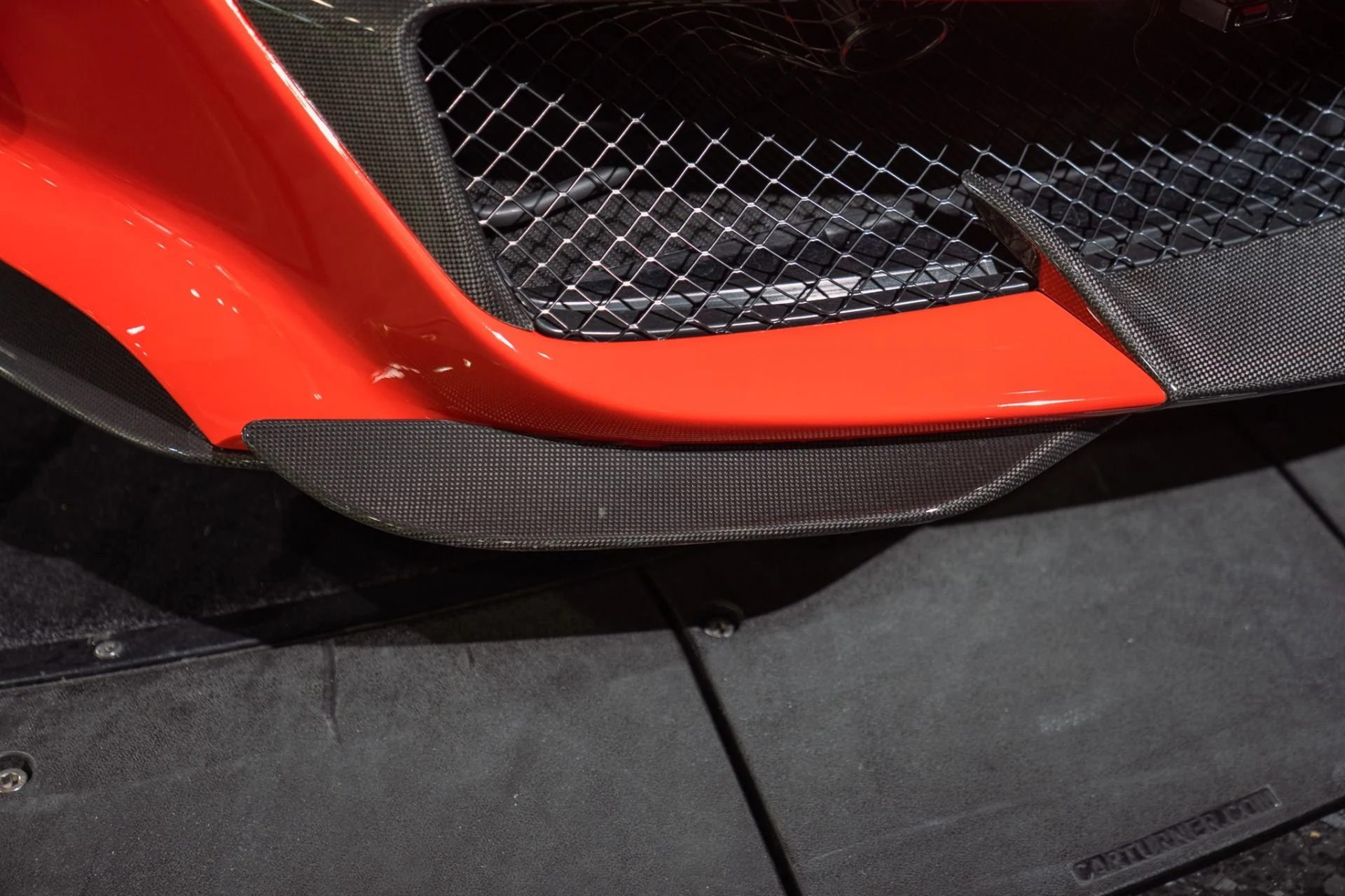 mph017_100416281_Used_2020_Ferrari_488_Pista_Carbon_Racing_Seats_with_Seat_Lifter_1791401363_a193a62b8c