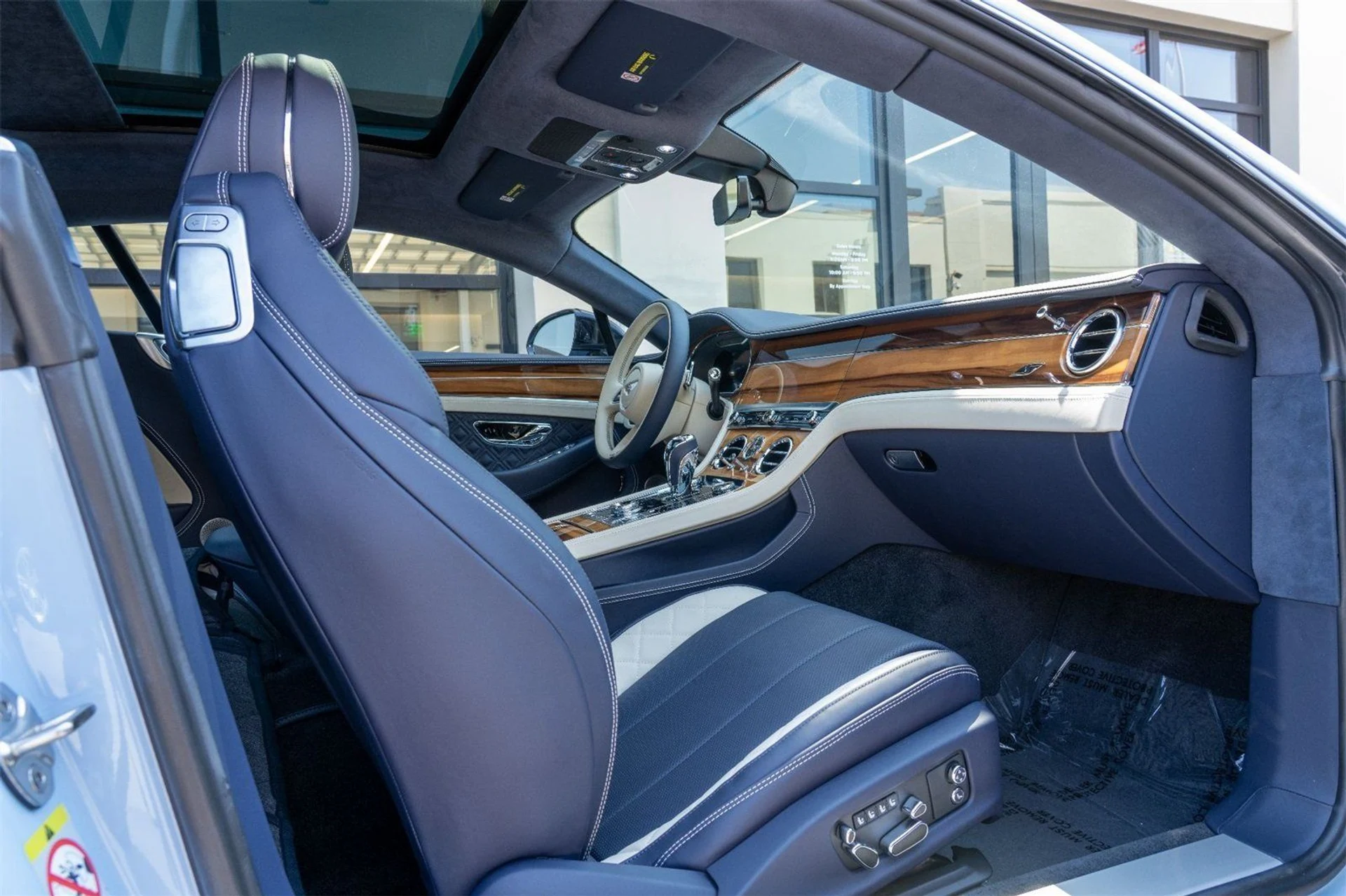 mph017_1016946371_d4d6d521c772134af4c918039c169670_a0c119f134