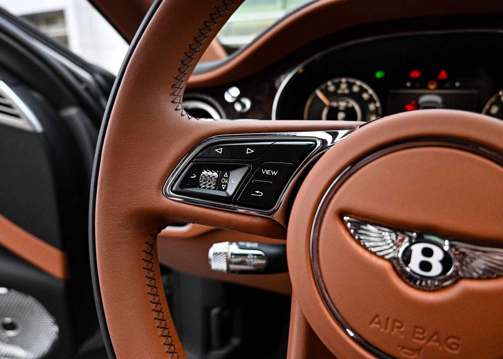 mph017_1017745723_c10673cd_6ae3_4181_ac59_ff045f24c93a_23ca2d4100