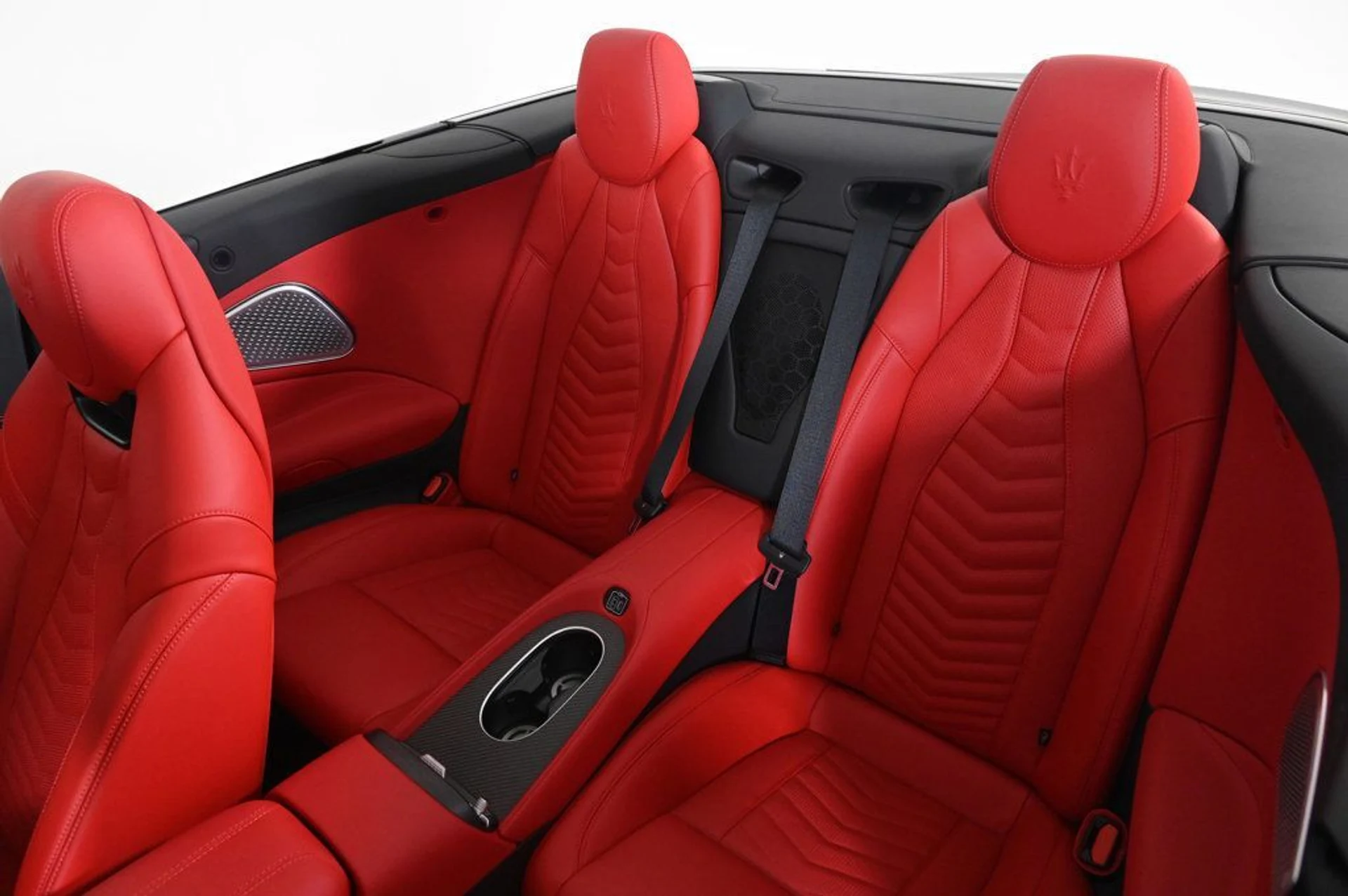 mph017_1019322788_new_2026_maserati_grancabrio_convertible_11350_22991878_18_1024_da632cb155