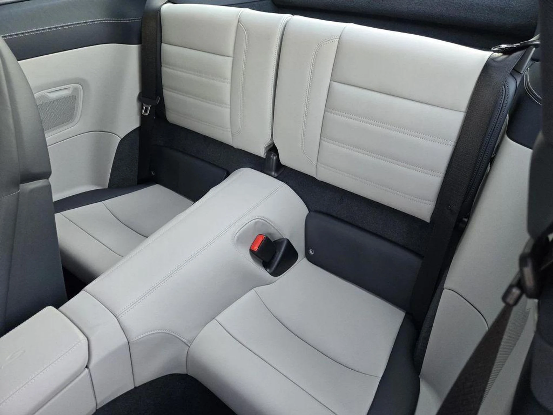 mph017_102657155_EGDWTJ_8e0_Uz7v_Mc_X_Zed_Q_Ak_Ijk_e49fd09208