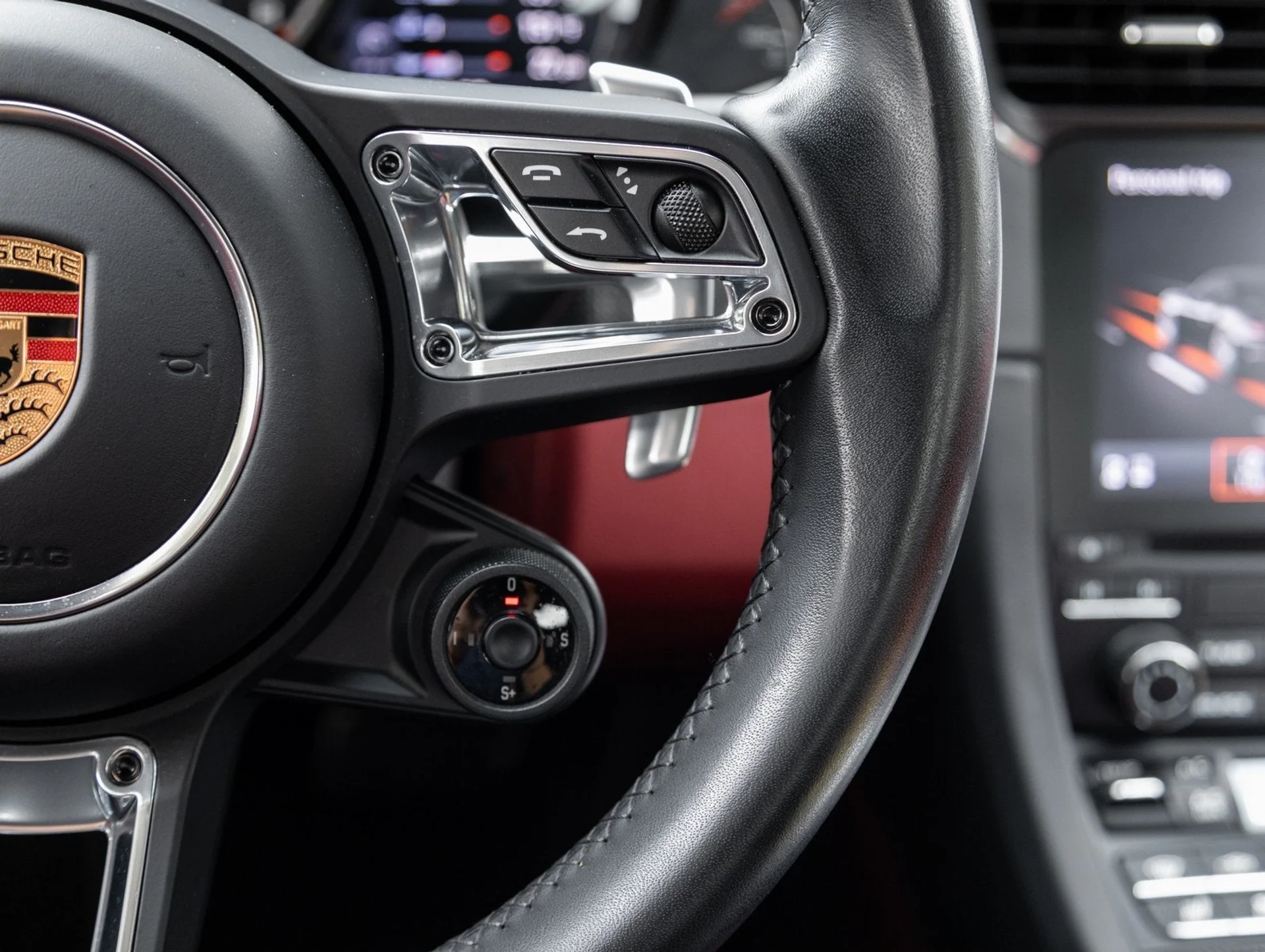 mph017_1037387540_18_f462778919