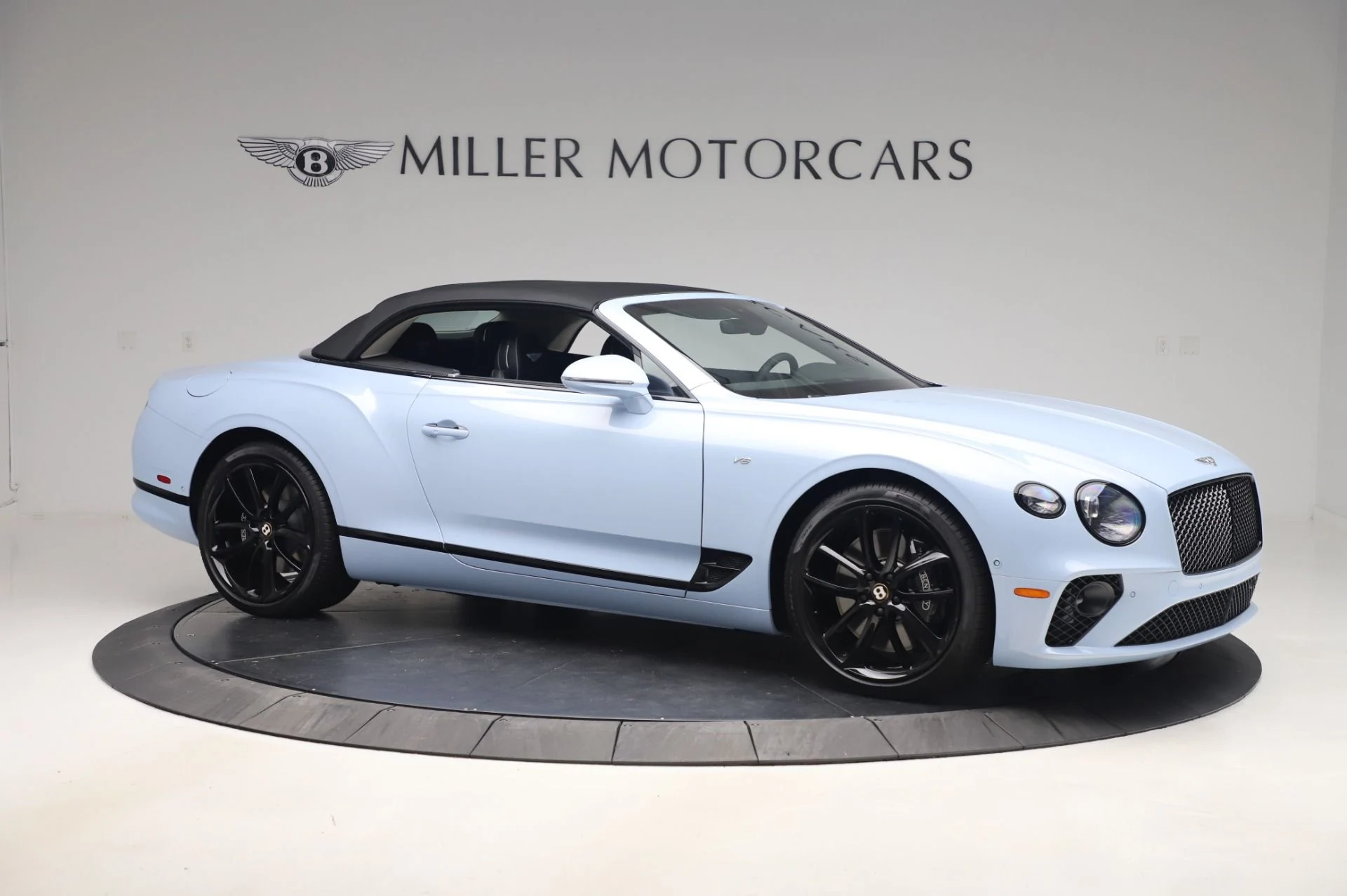 mph017_1038495732_Used_2020_Bentley_Continental_GTC_V8_1777583476_5dbd009327