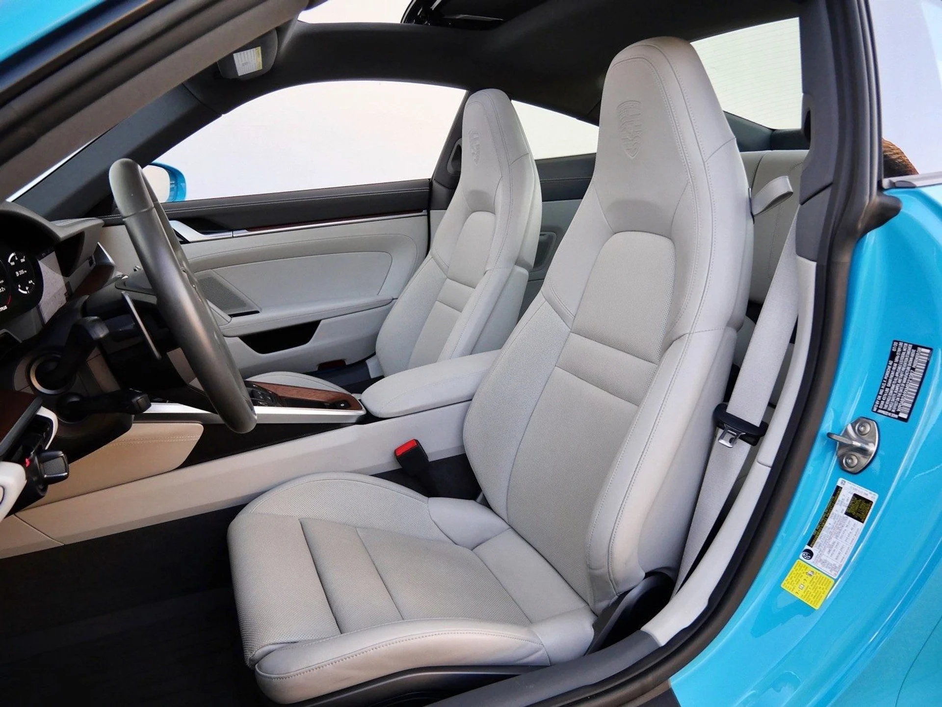 mph017_1044726401_62e73e7a30955144284fb46dcb08f881x_a93335918d