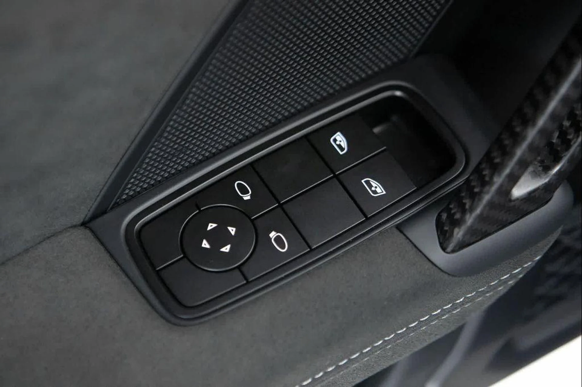 mph017_1048067883_x_Ot_R_Wn_T_y_Uf_Zy_SG_Kjpo8_Q_Rc_ZX_2_Y_c808a0d8f6