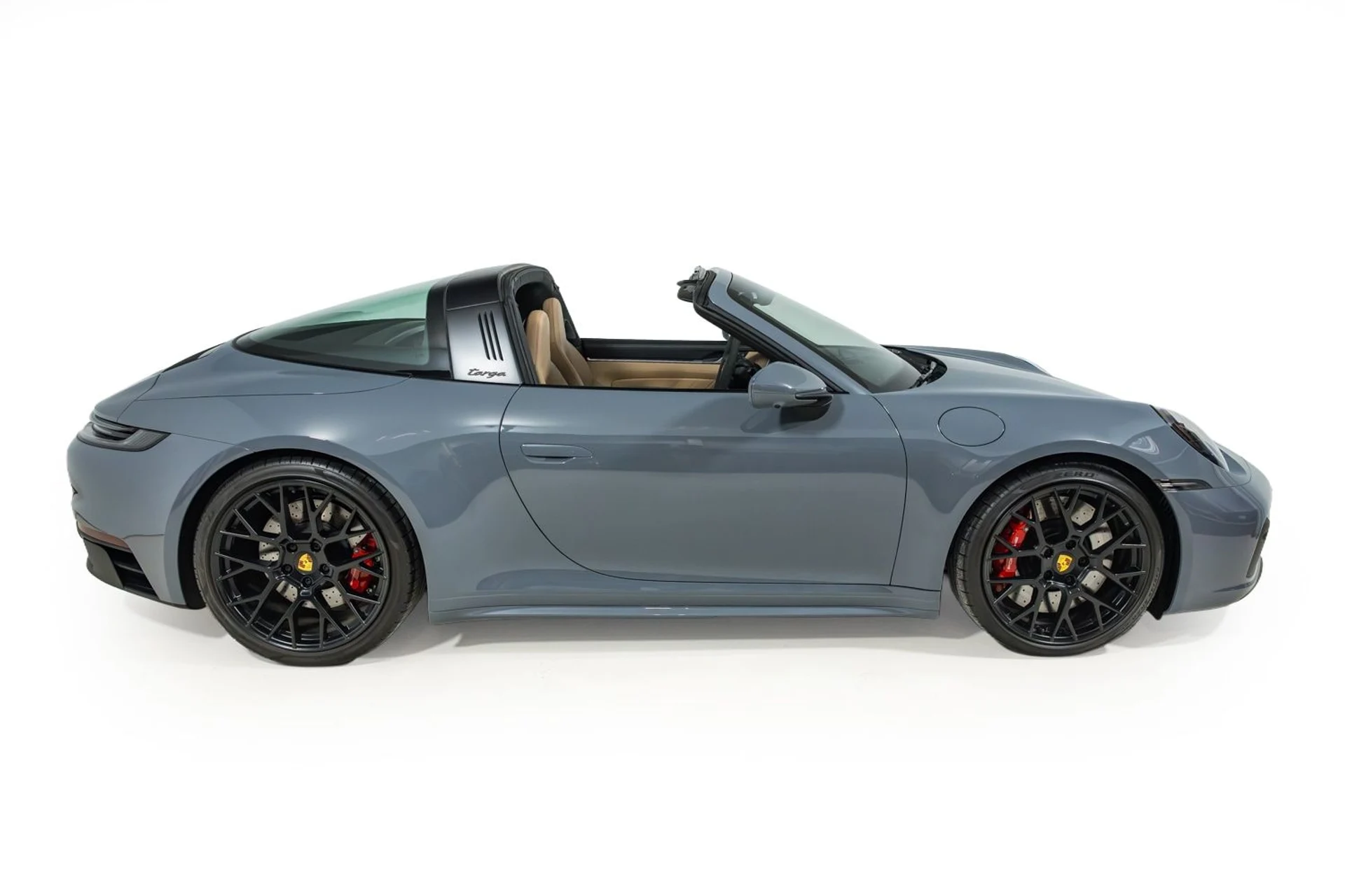 mph017_1051021383_d335a718bc95457fb5052046abf81dd8_f378299632