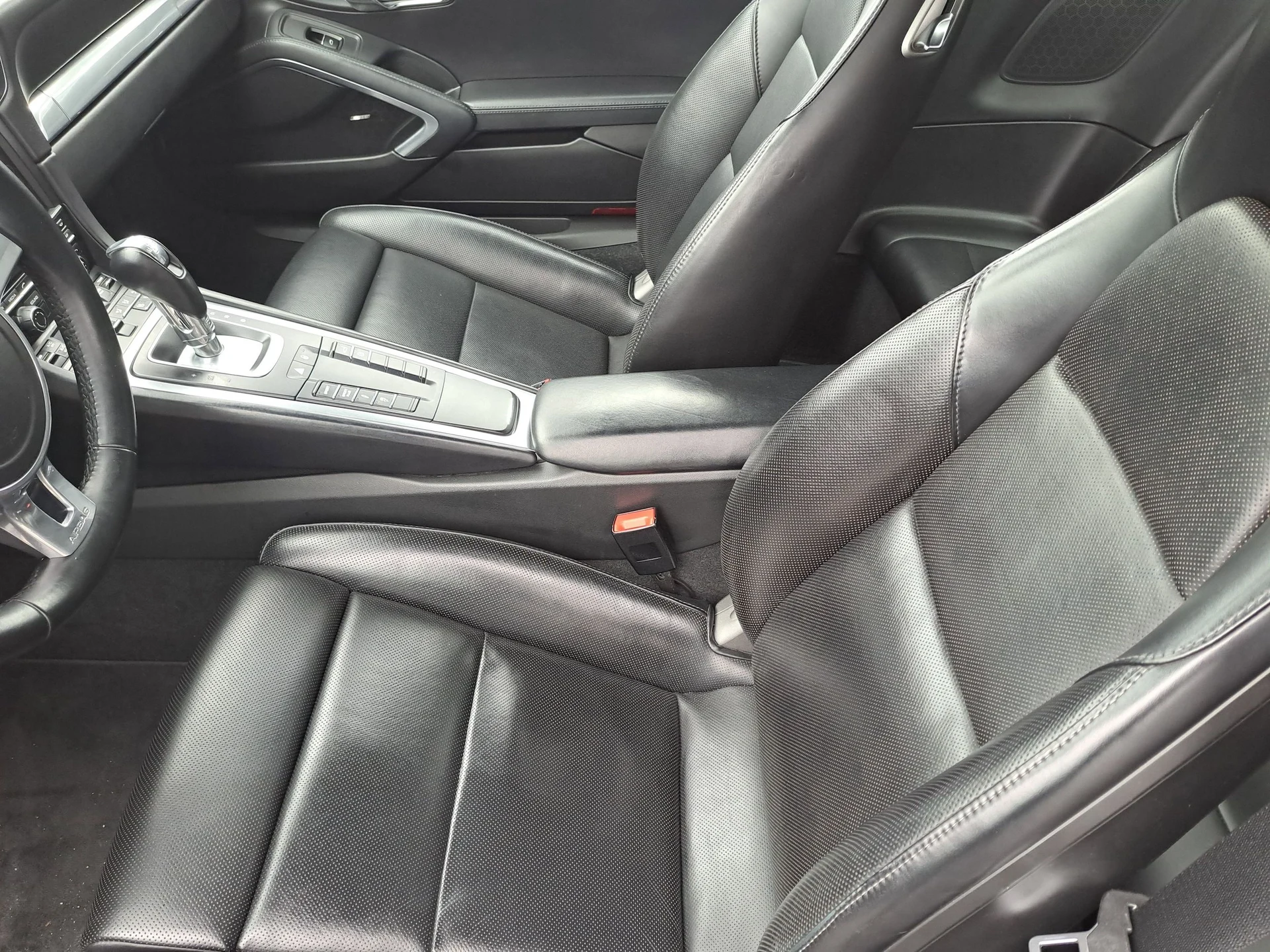 mph017_1053022010_5593433da28b047932cbf3c6d898417bx_b5f1f300af