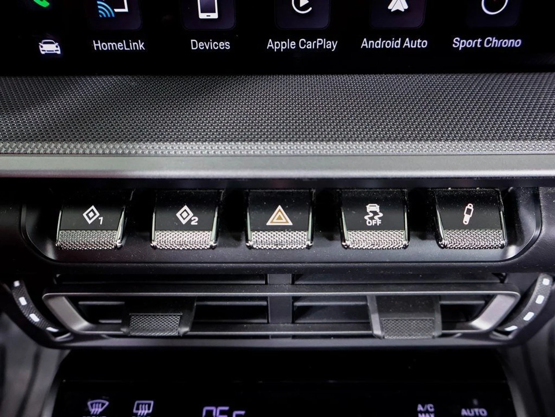 mph017_105503030_f5d9906d2f42448b353433b3931623d2x_f0d2c0c943