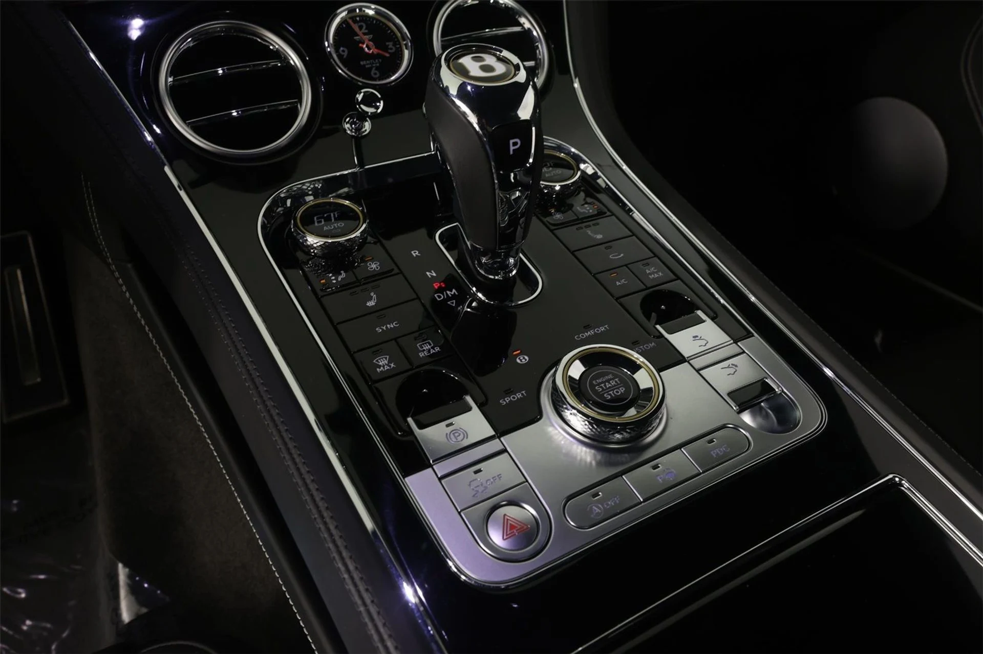 mph017_1062047065_1ae71353aaa9205c1796047c93035b7c_262bf14766