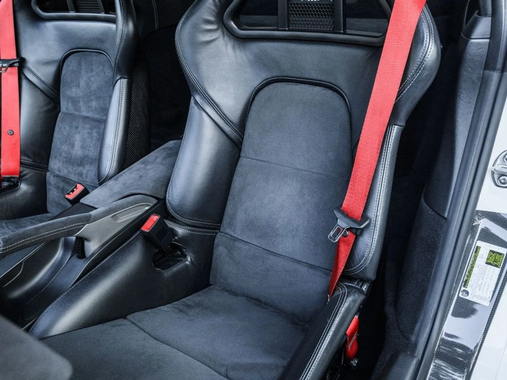 mph017_1063797744_51613db0_cd05_4c60_9b2c_d13b5b84d4f4_49f914d93d