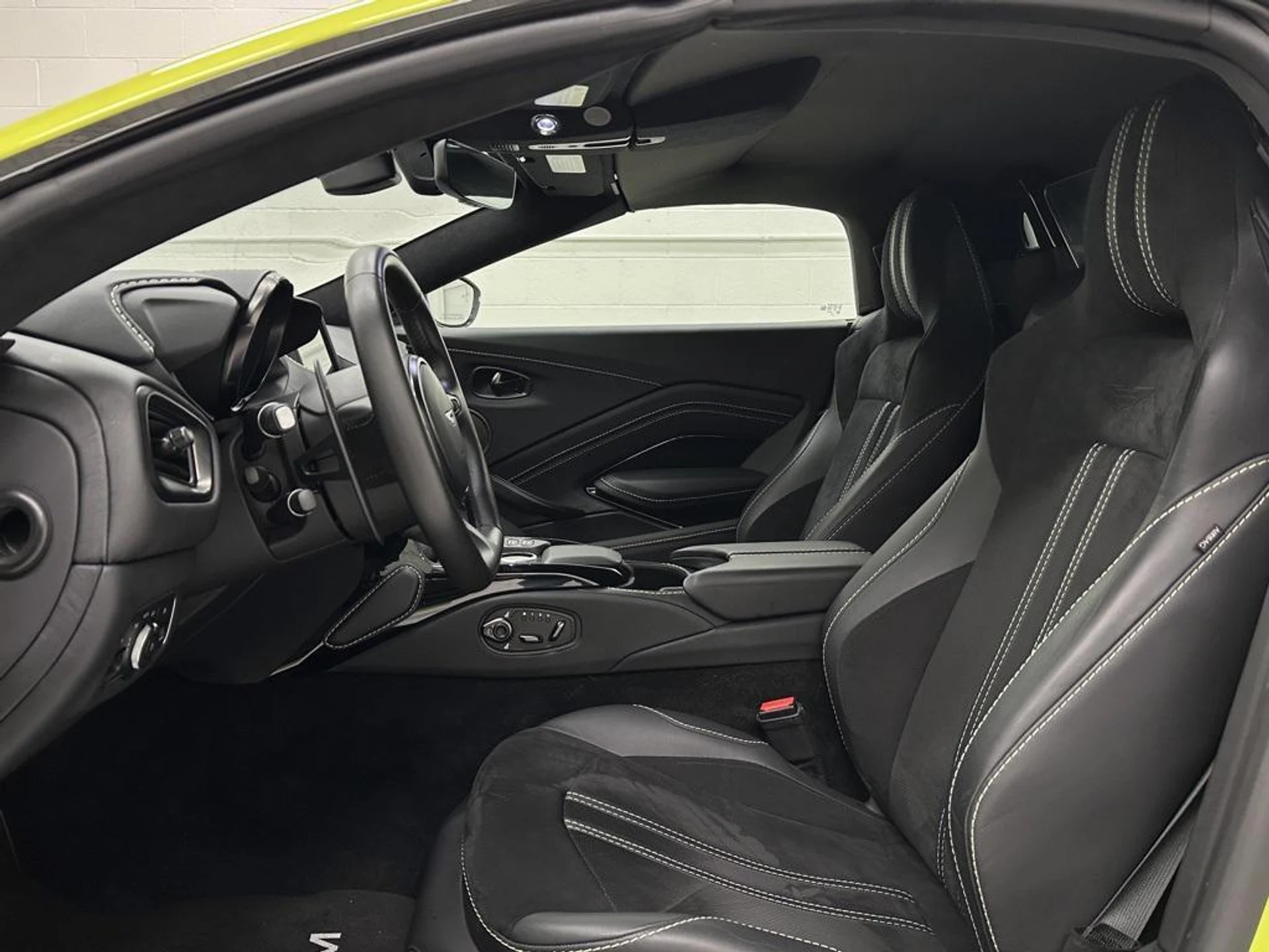 mph017_1077863109_c_W_Ea_Pp_Poe_Ib9blx_R6_O149_LH_4z_Pg_c1439f00f3