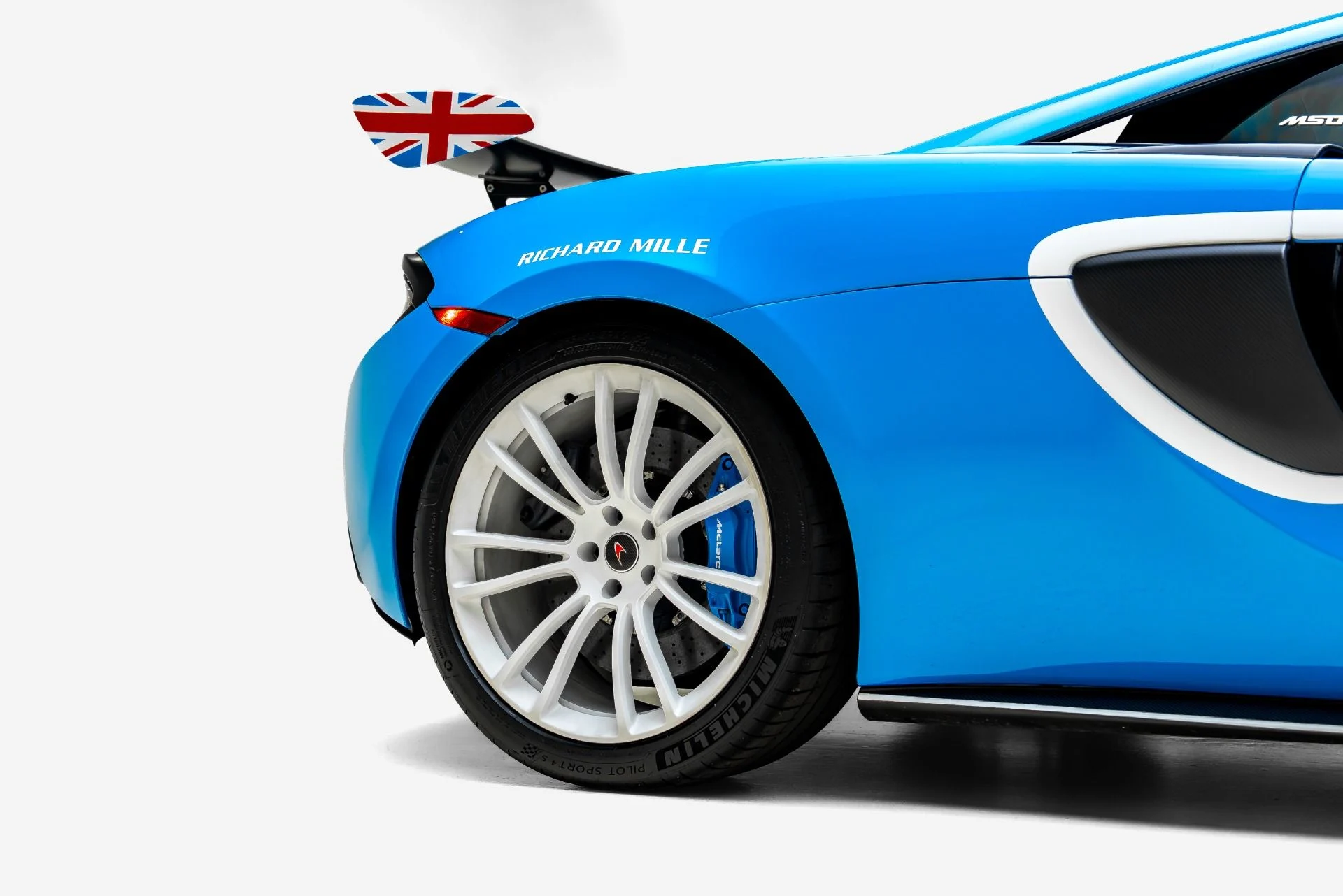 mph017_1078449157_Used_2018_Mc_Laren_MSO_X_1785823774_209611ef51