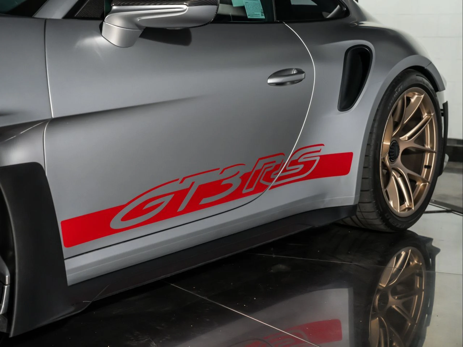 mph017_108308180_c9c2a12ac8e4ff0a98e6eb661a4d6af2_6eef180b80