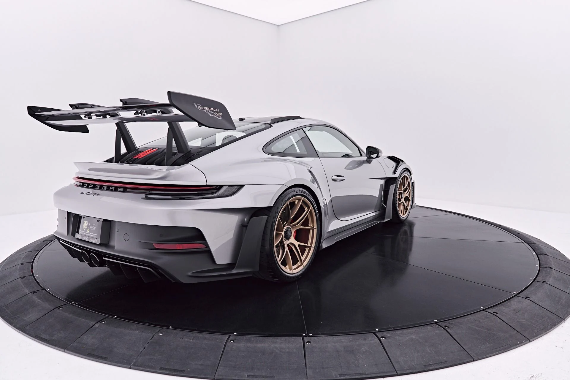 mph017_1084451036_Used_2025_Porsche_911_GT_3_RS_1785790991_99ad2aac3f