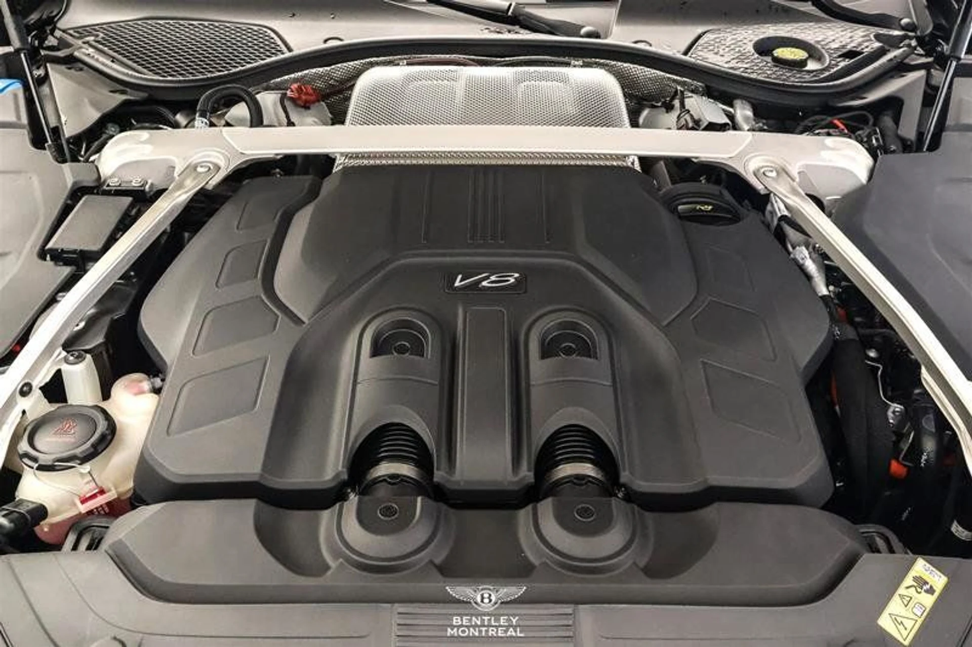 mph017_1084601449_37778721_01211_mbp3s2dg_99d05b6368