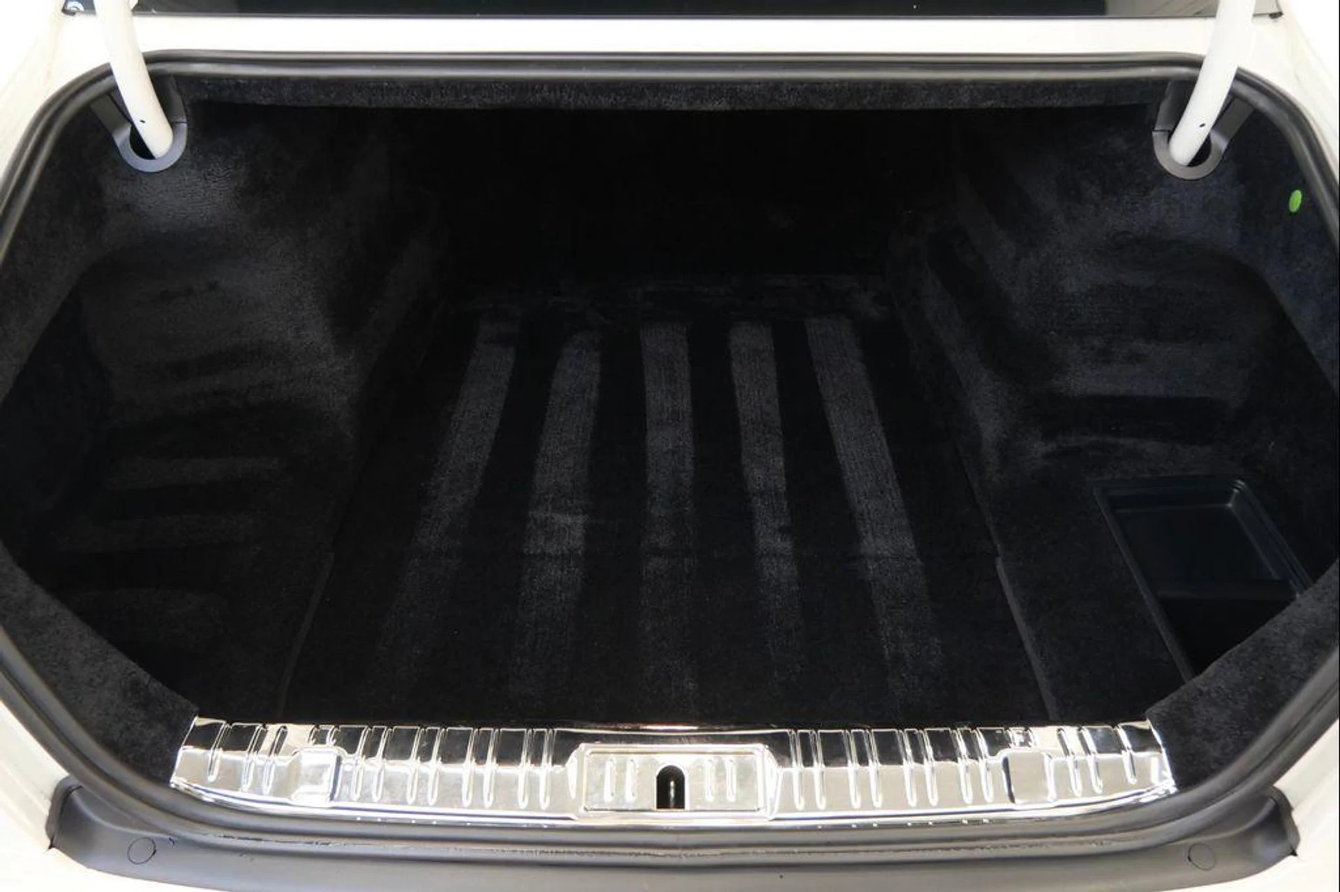 mph017_1086940280_Vi_CZW_6tj_Dr_A6_RA_Ca_IABI_03rq1_M_2dc977e417