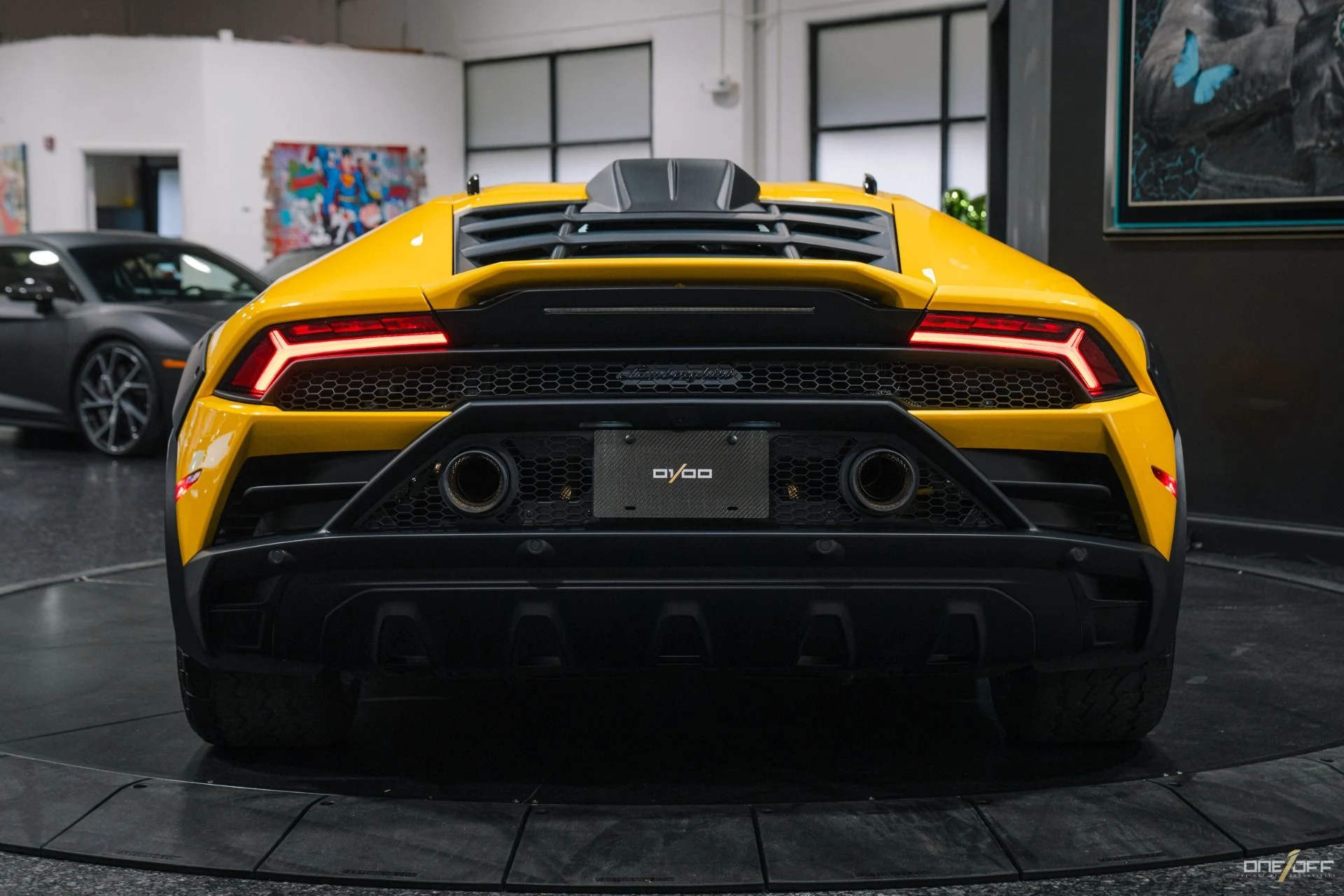 mph017_1089450194_Used_2024_Lamborghini_Huracan_Sterrato_1757040666_b22e55e196