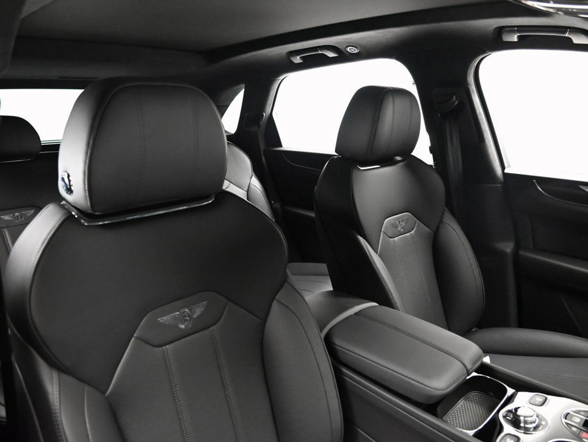 mph017_1093932721_de82c07b2d13ece24e3dd0bf019a0a79_9cae3e6317