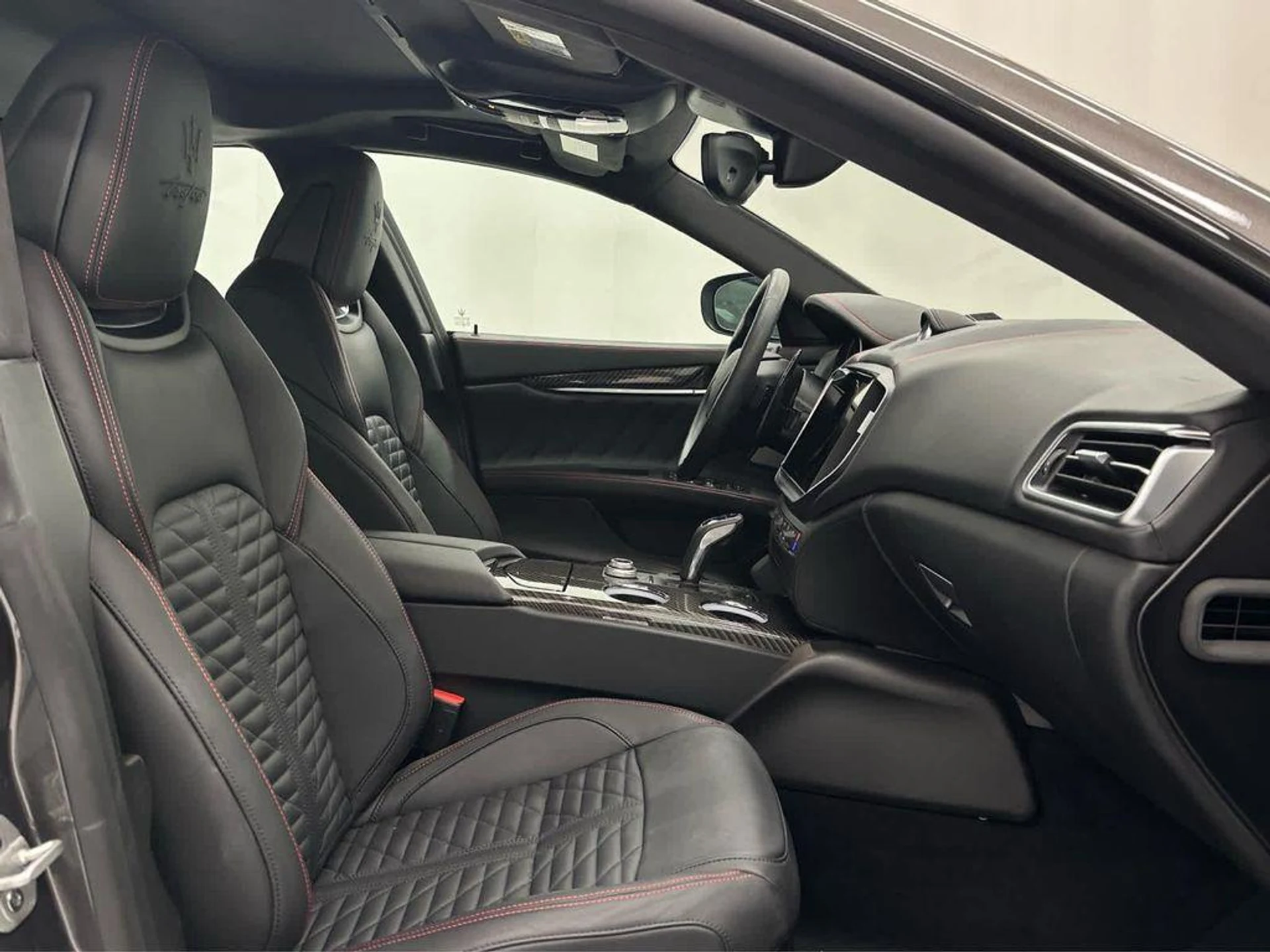 mph017_1093978950_WJ_Fy_GQM_Kuar_Qma_Cpt_Rv_MVR_Bdx8_4eb73f9ce7