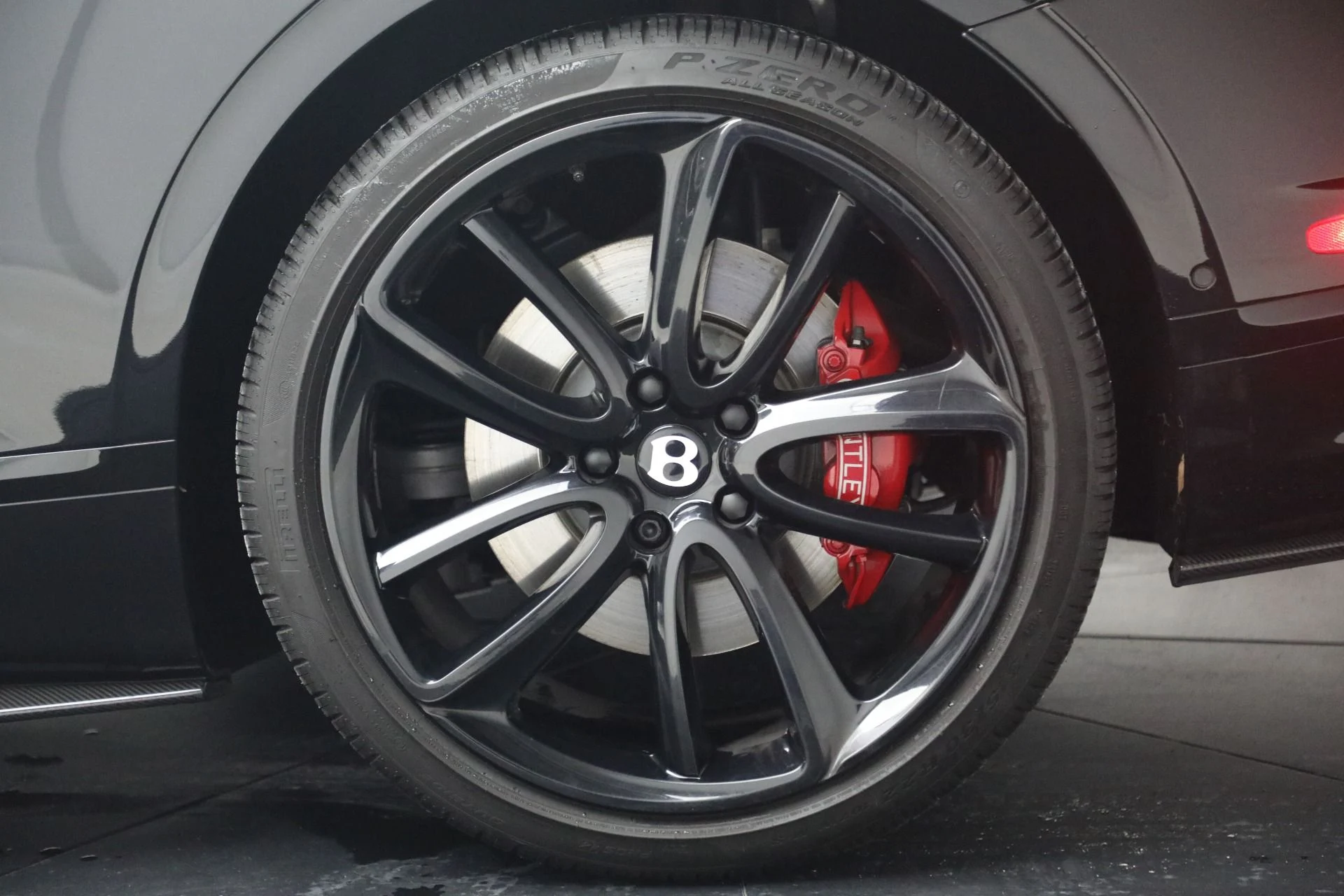 mph017_1106994555_Used_2022_Bentley_Continental_GT_V8_1770137307_02e4465909