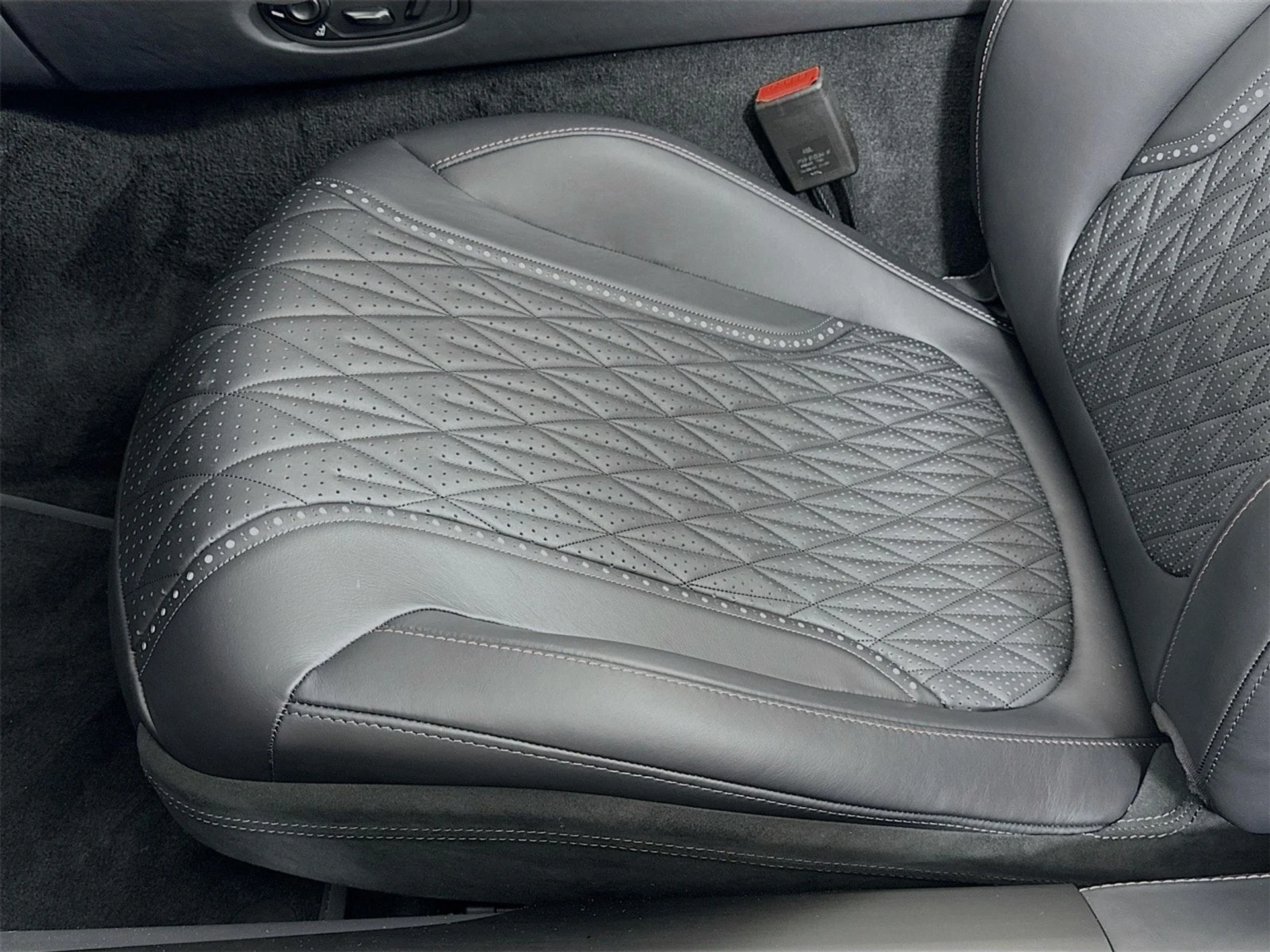 mph017_1107172183_14f1775b2e751809993cd54038f66b42x_7ad640b866