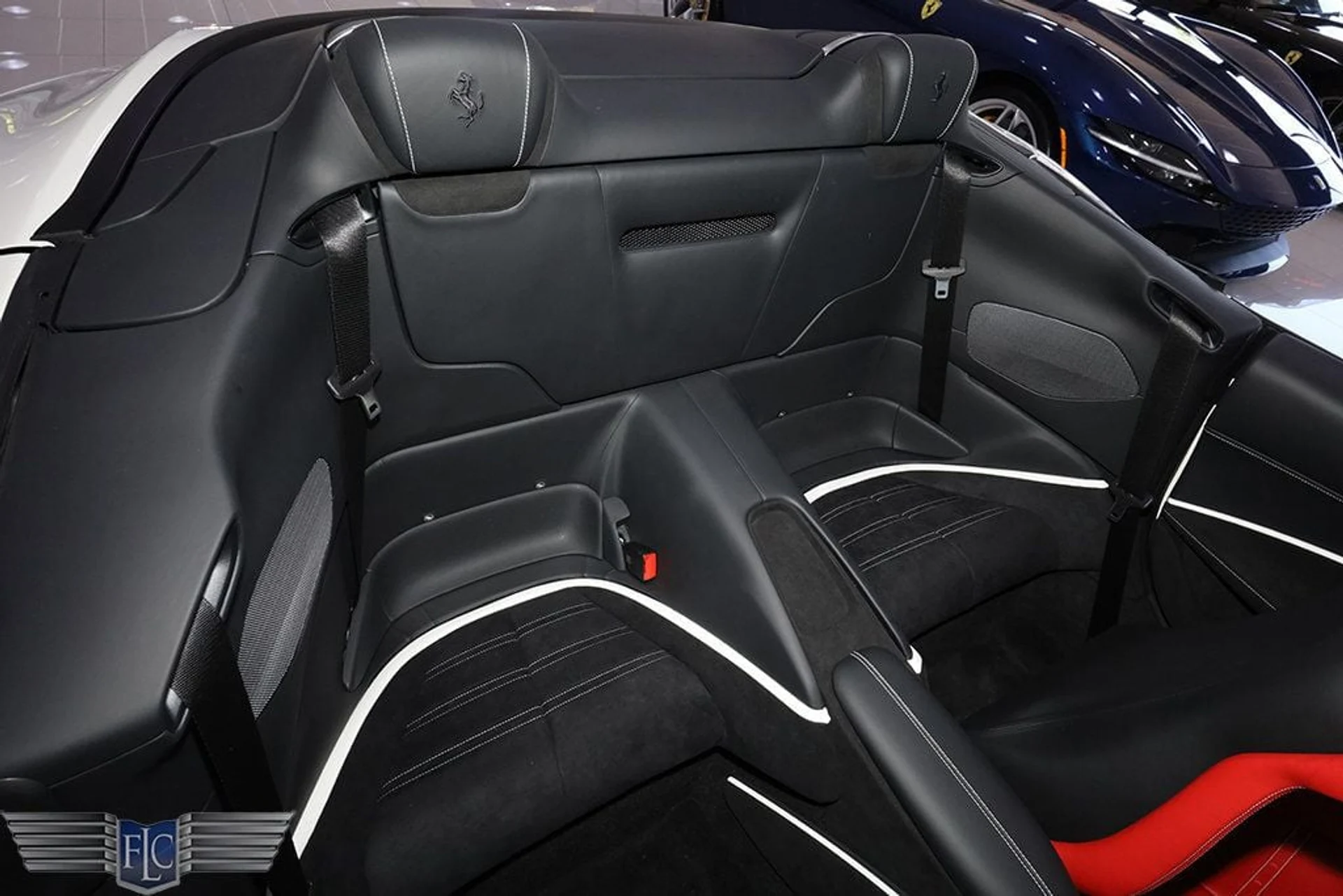 mph017_1110195372_used_2025_ferrari_roma_spider_convertible_6305_22870427_18_1024_109d0d3346