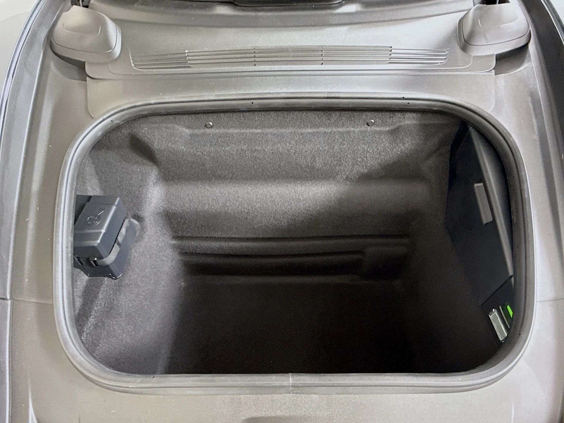 mph017_1111575426_ed6b83105a58df5ade0b7365bcf02a16x_02b3a420fc