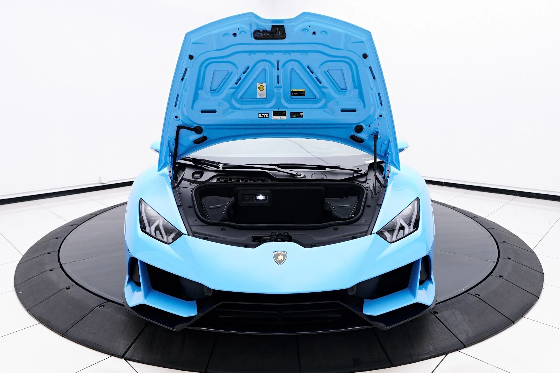 mph017_1113248417_Used_2022_Lamborghini_Huracan_EVO_Base_1755812444_75bafd333c